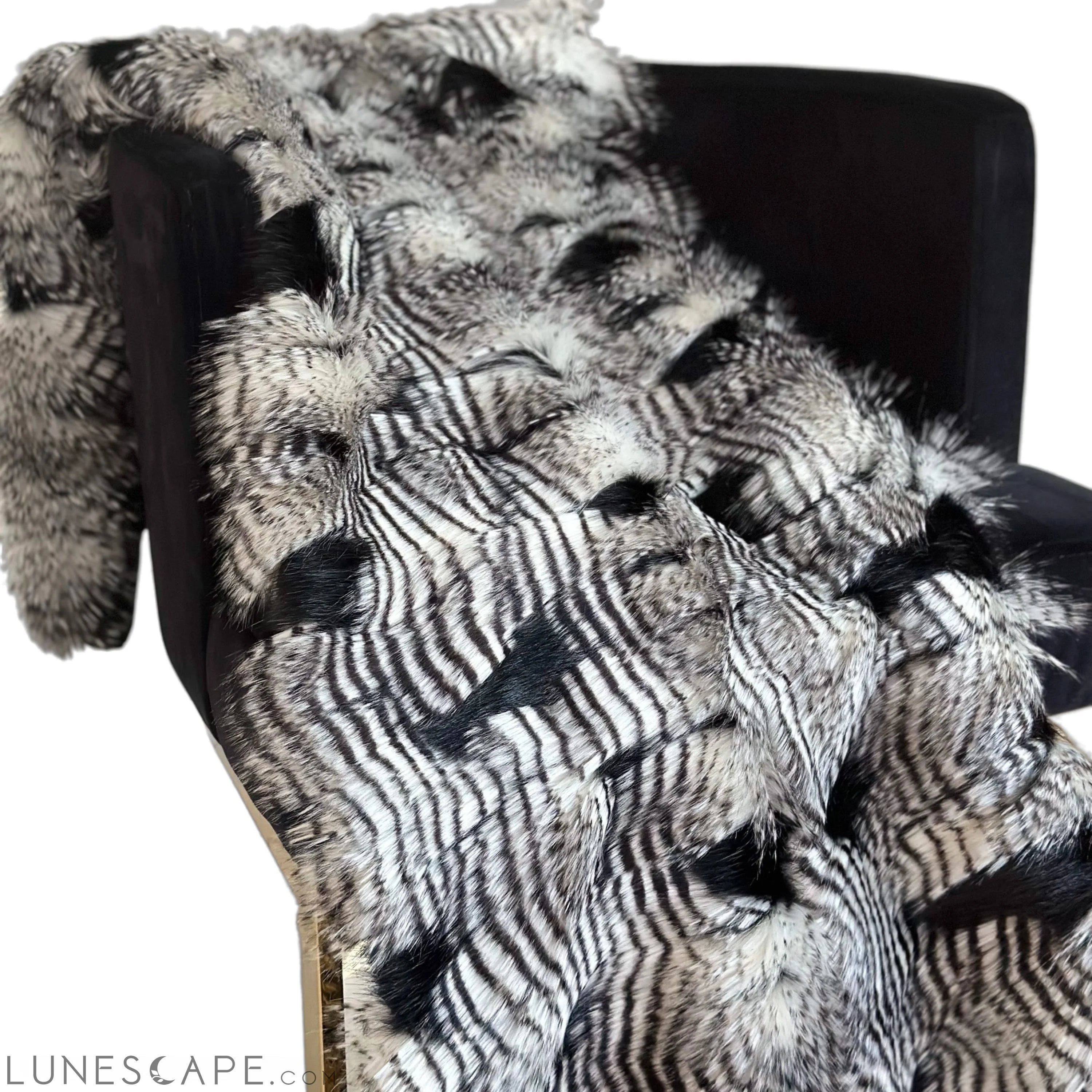 Plutus Black and White Feather Faux Fur Luxury Blanket & Throw LUNESCAPE