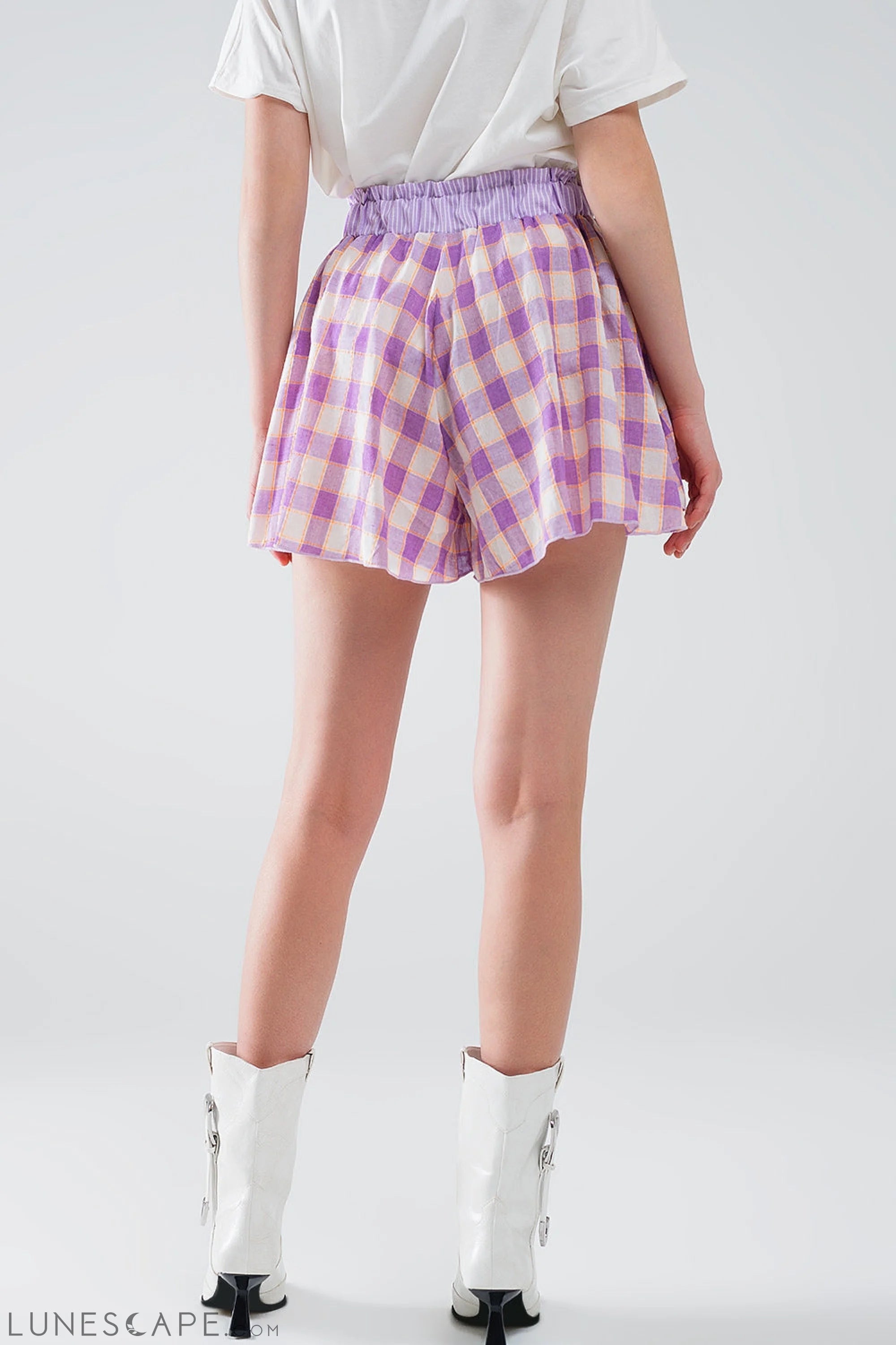 Purple Checkered Print Shorts With Tight-Fitting Waist Detail LUNESCAPE