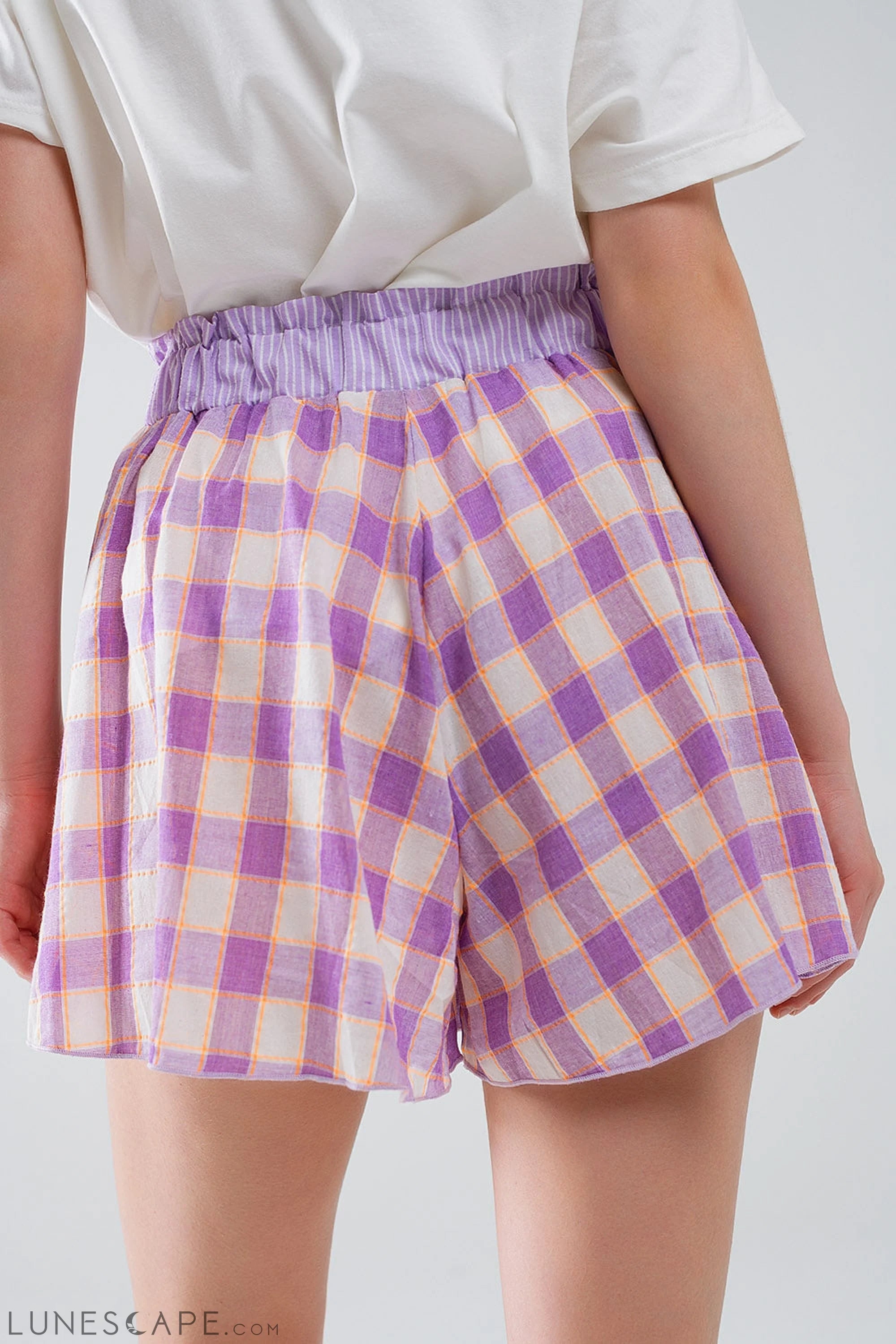 Purple Checkered Print Shorts With Tight-Fitting Waist Detail LUNESCAPE