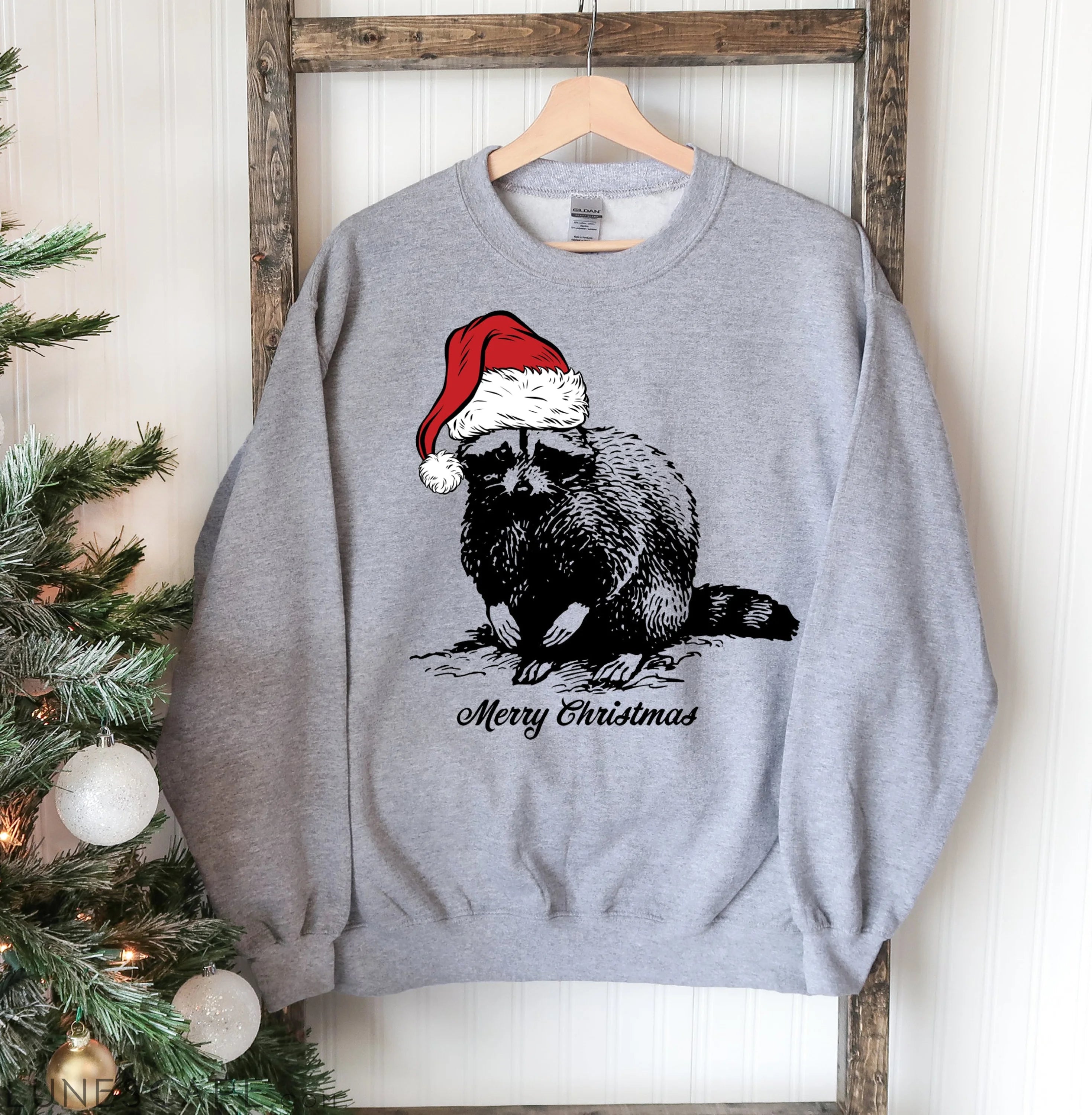 Racoon Christmas Sweatshirt LUNESCAPE