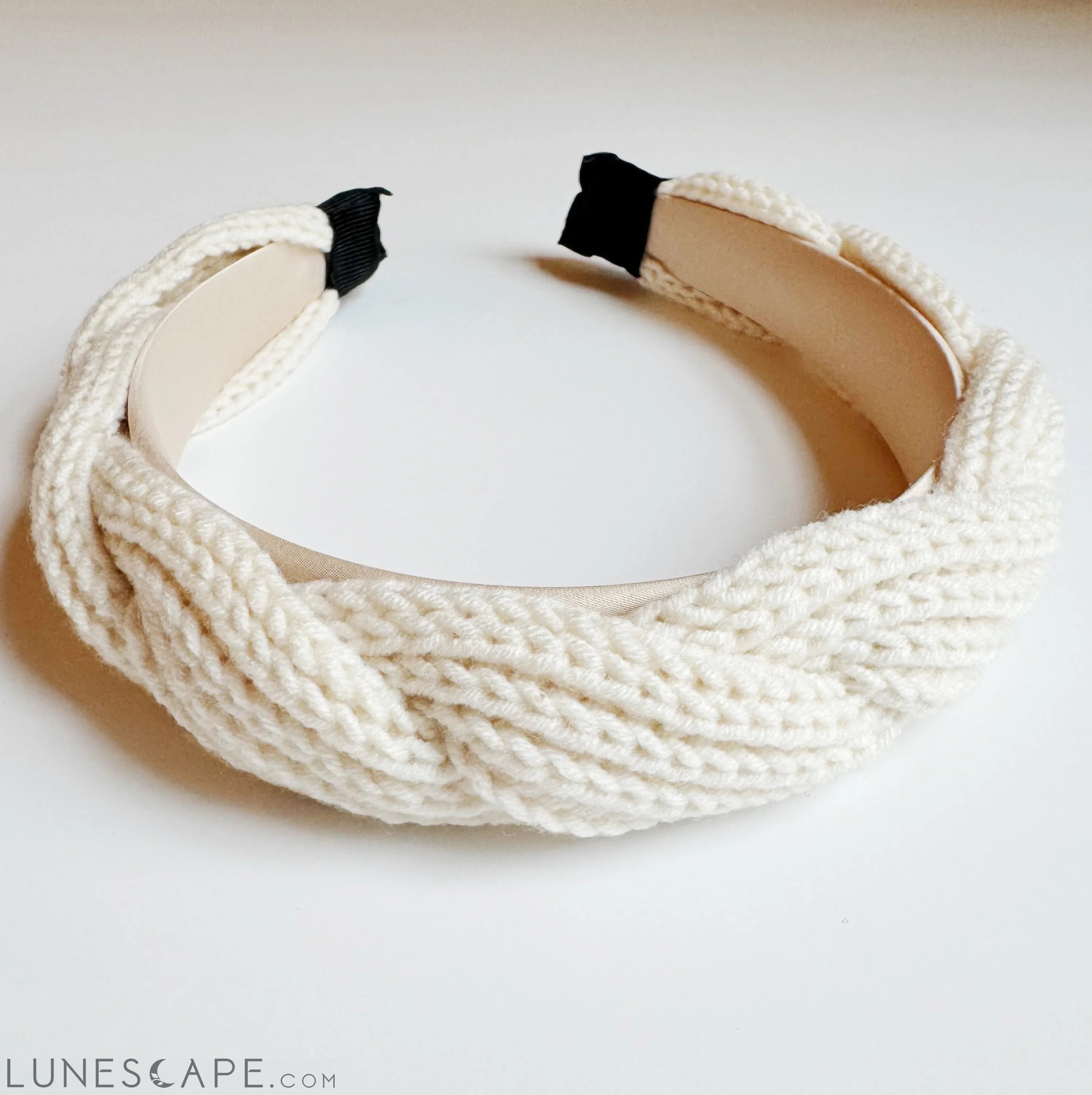Retro Yarn Knit Braided Headband LUNESCAPE