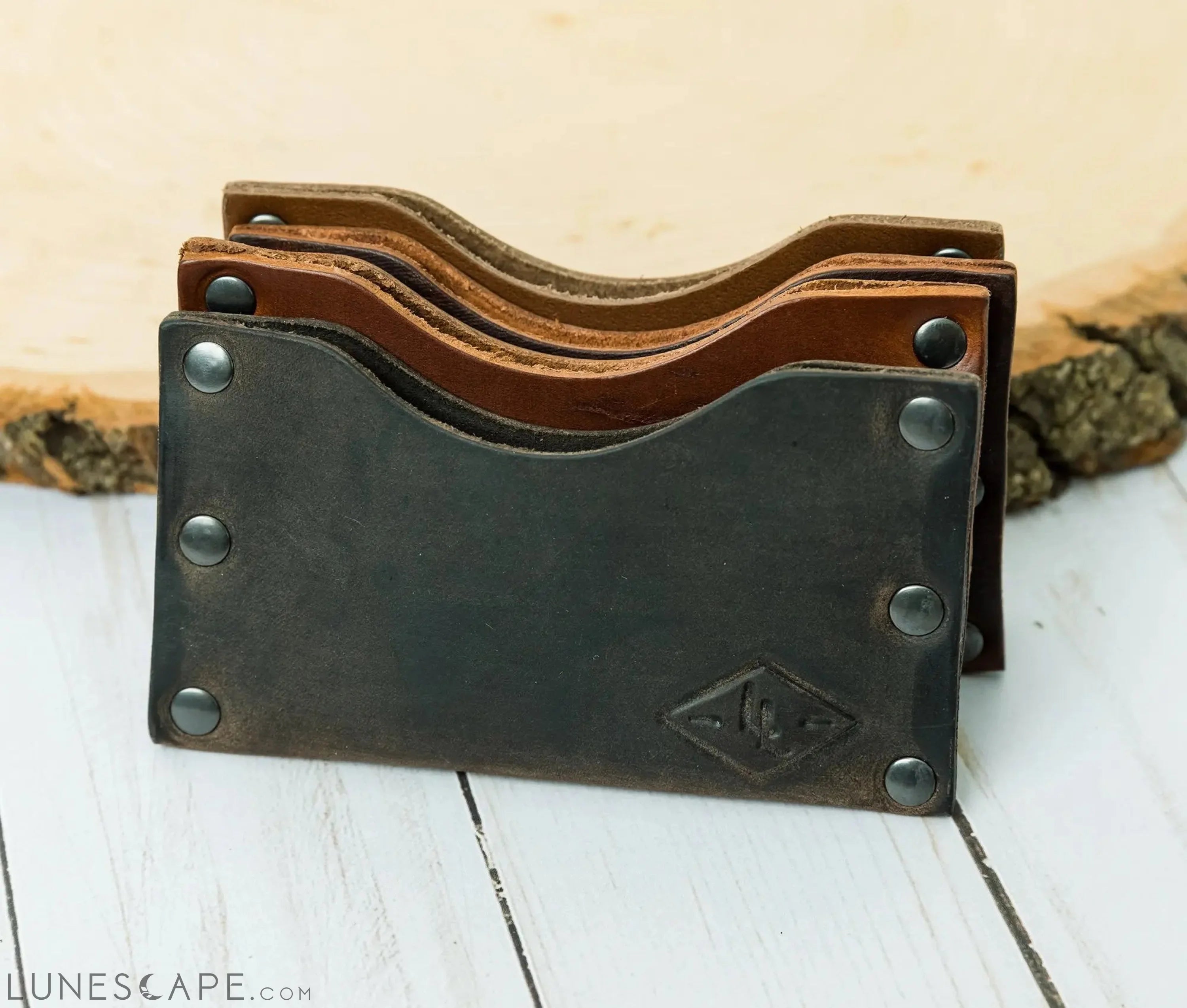 Rivet Wallet LUNESCAPE