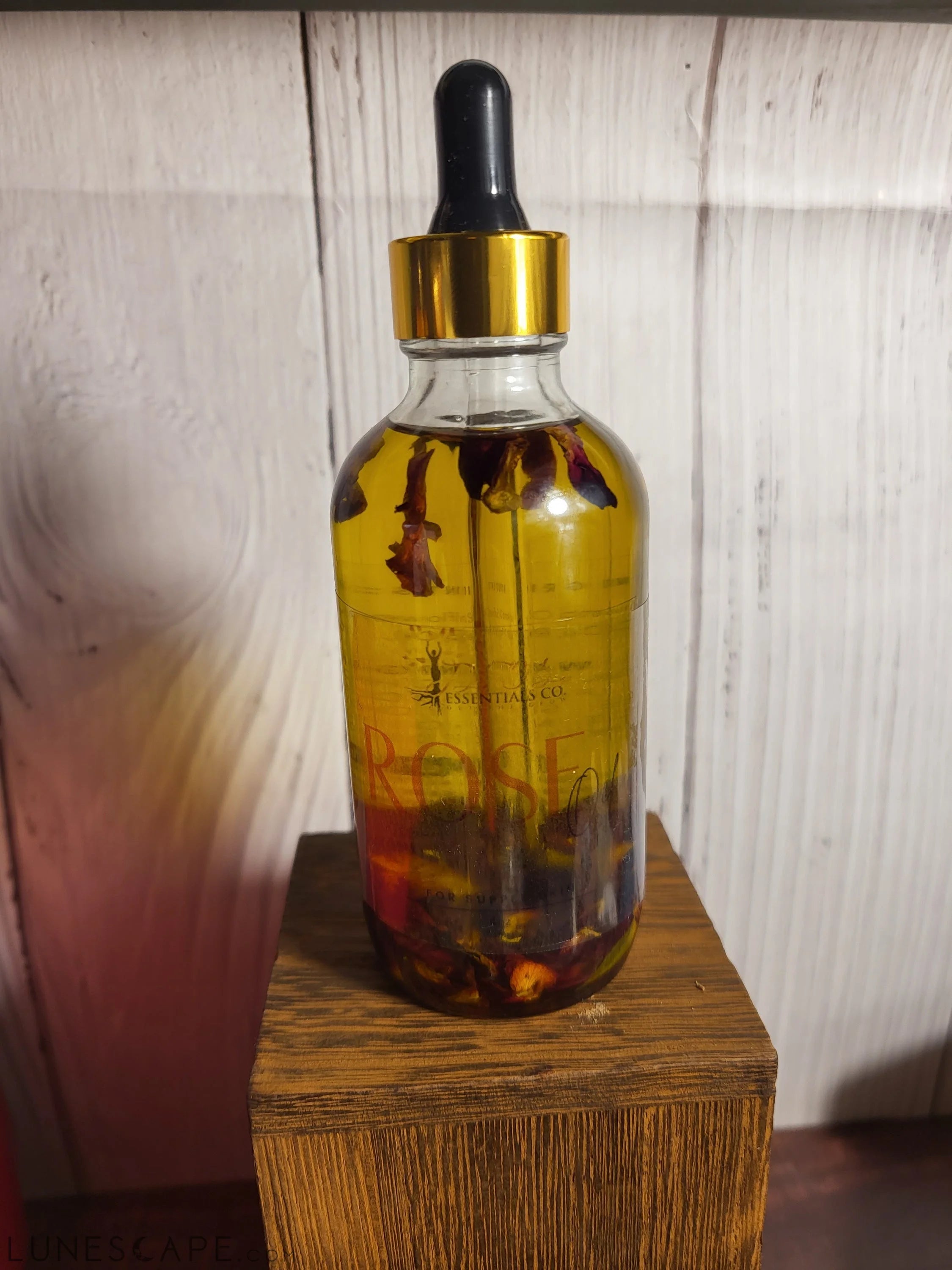 Rose Infused Hair Oil LUNESCAPE