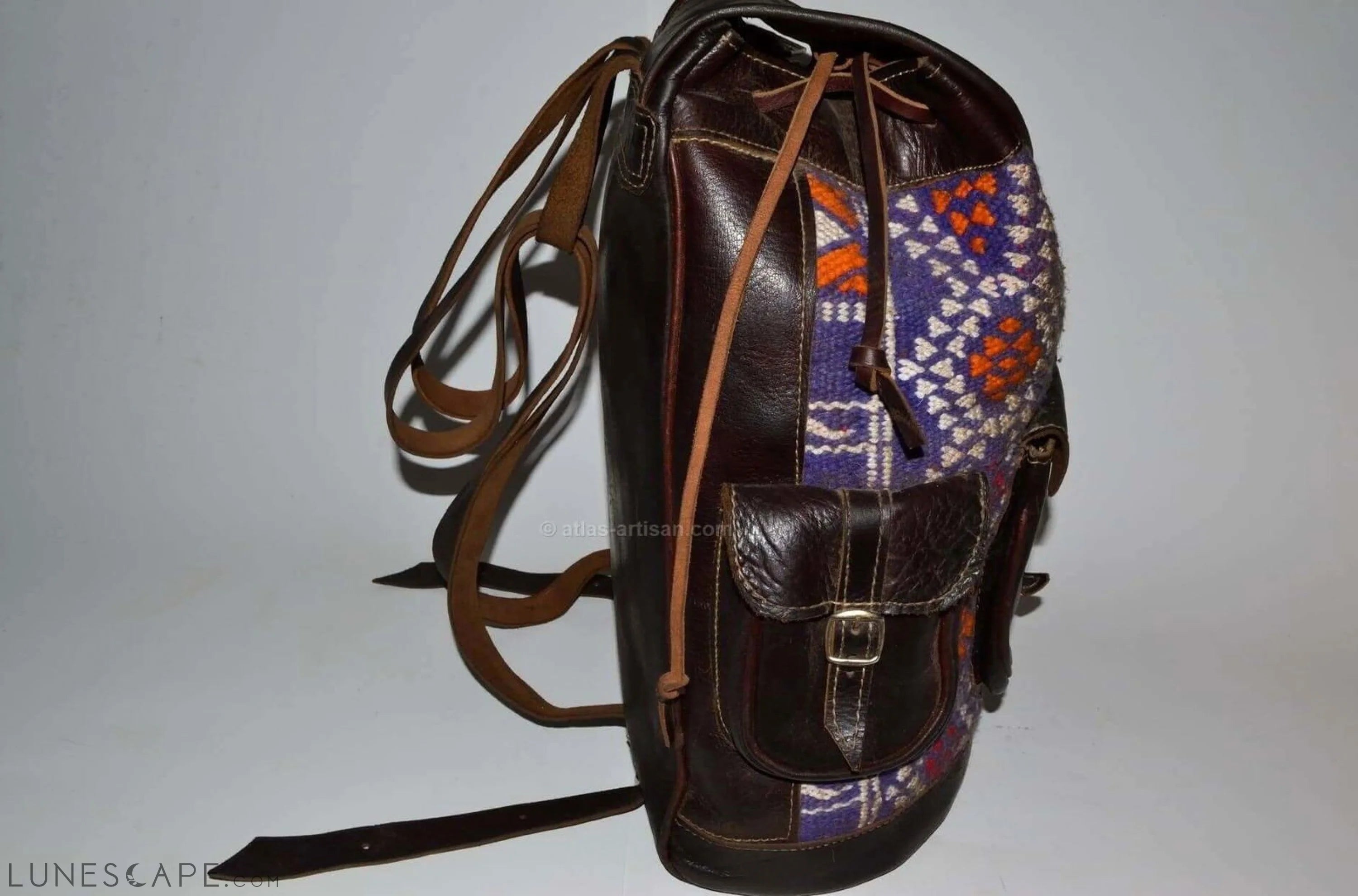 Sac à Dos Protecteur Berber Embroidered Backpack LUNESCAPE