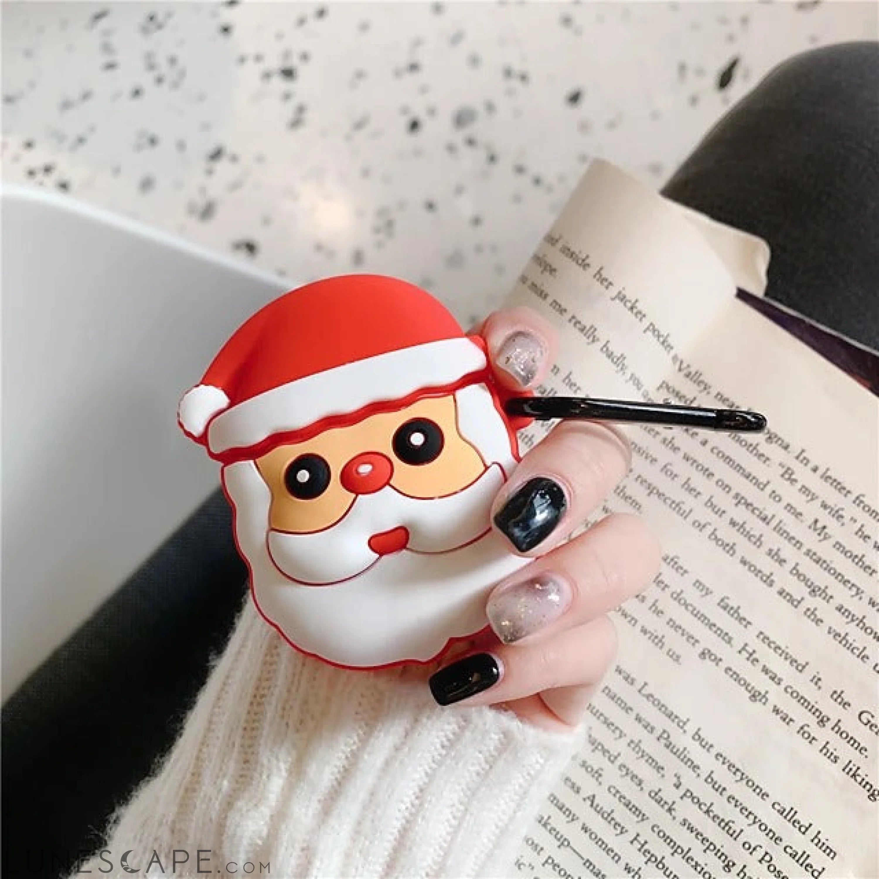 Santa Claus AirPods Headphone Case LUNESCAPE