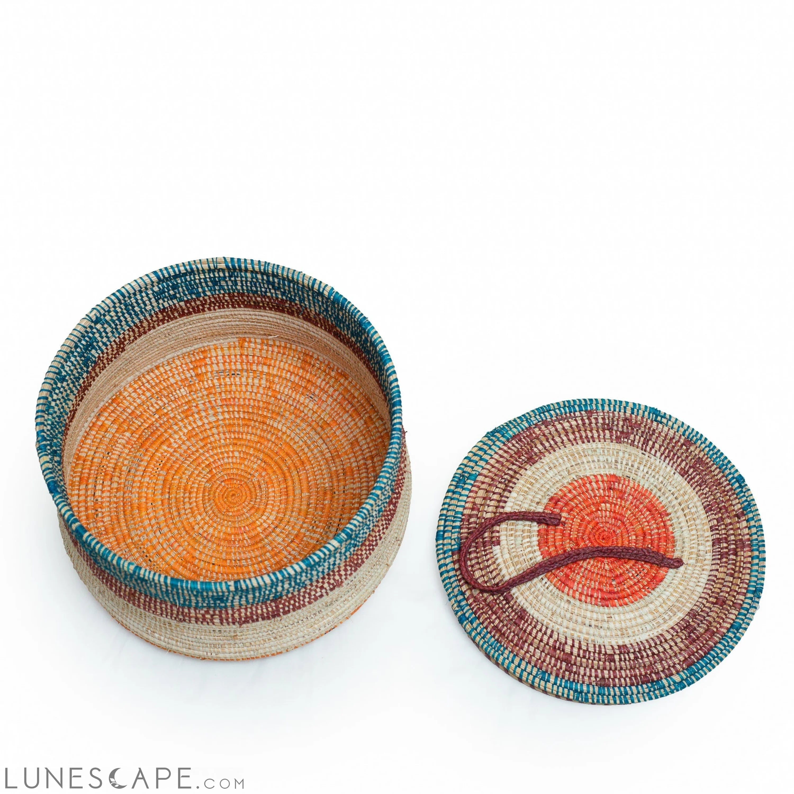 Serengeti Handwoven Fair Trade Basket with Lid LUNESCAPE