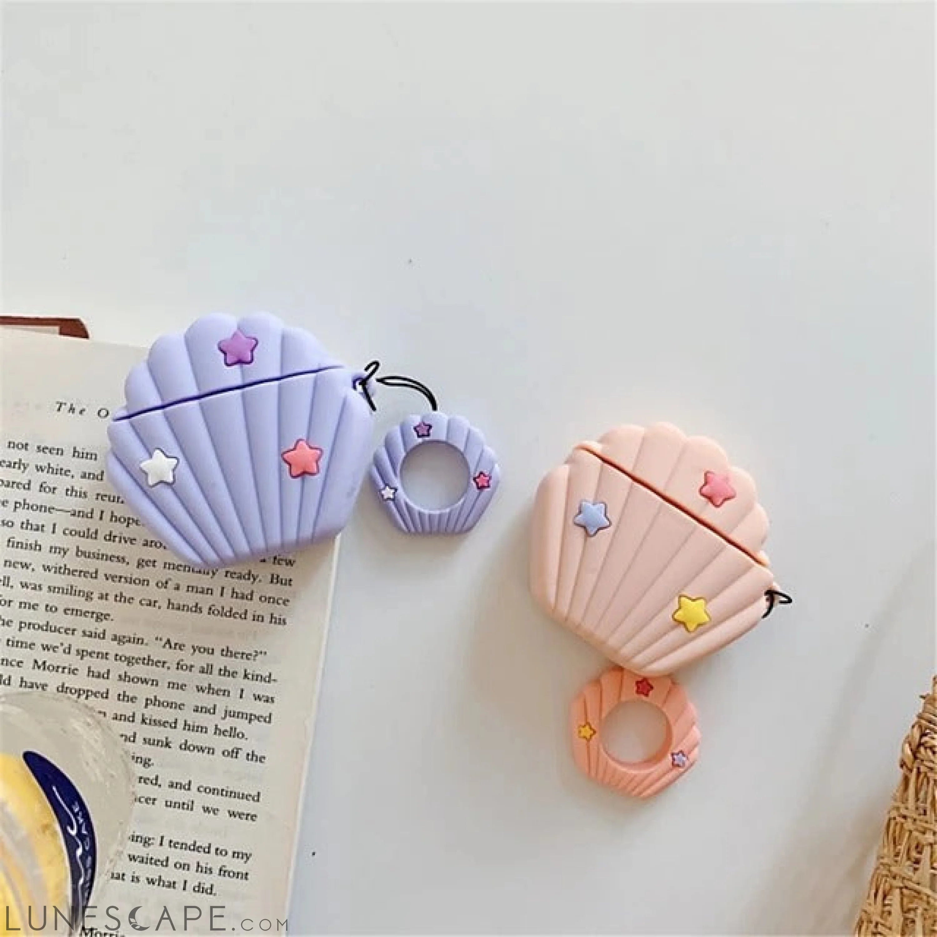 Shell AirPods Pro Case Headphone Case LUNESCAPE