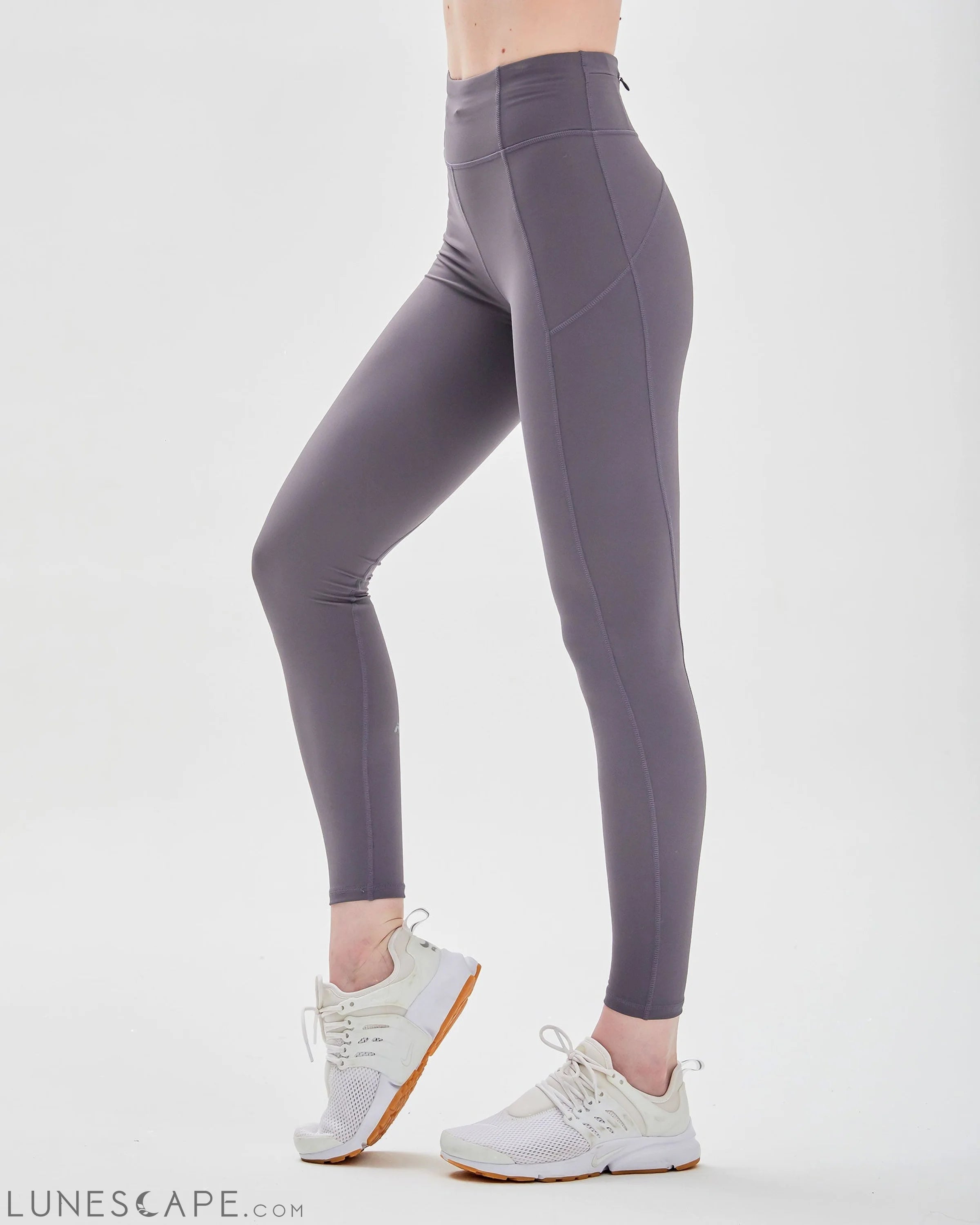 Shine on Silkiflex™ Legging 27" LUNESCAPE