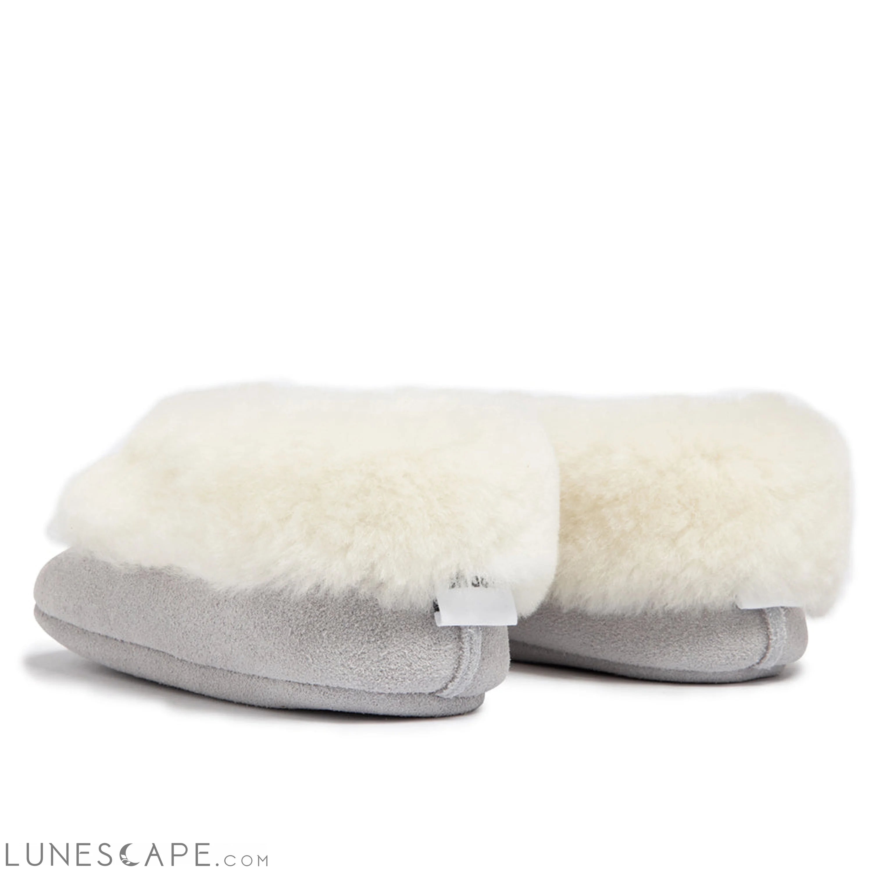 SIBERIA New Zealand Shearling Baby Slippers LUNESCAPE