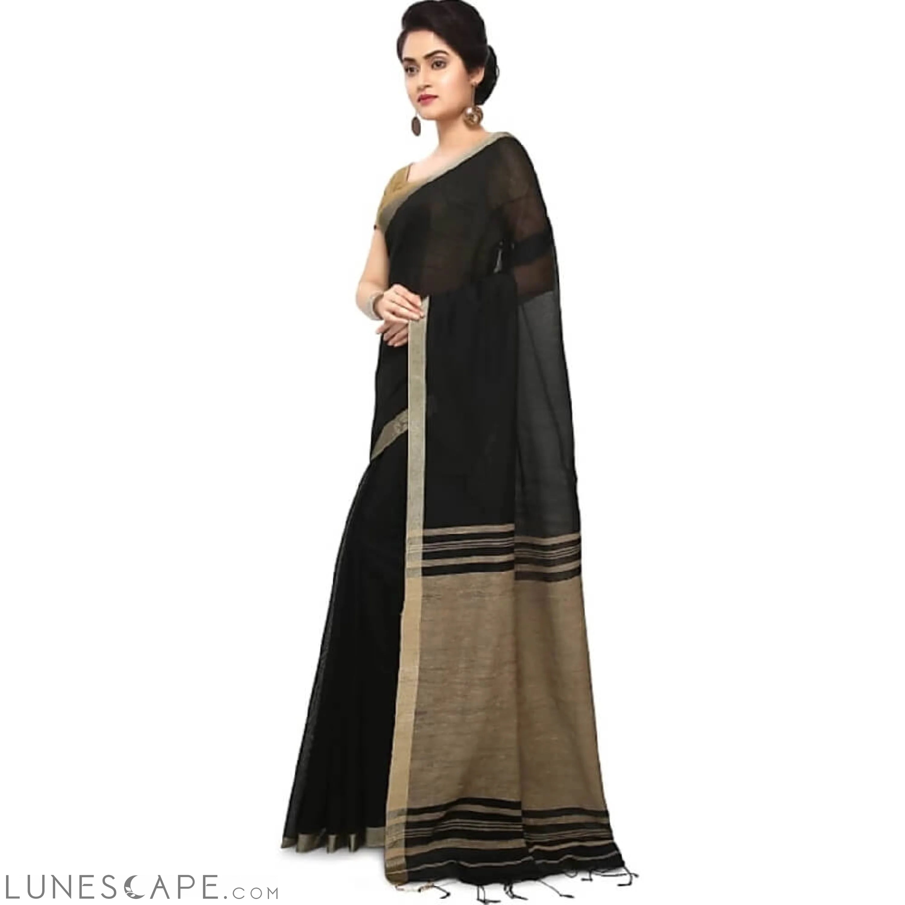 Silk Cotton Handloom Saree - Black LUNESCAPE