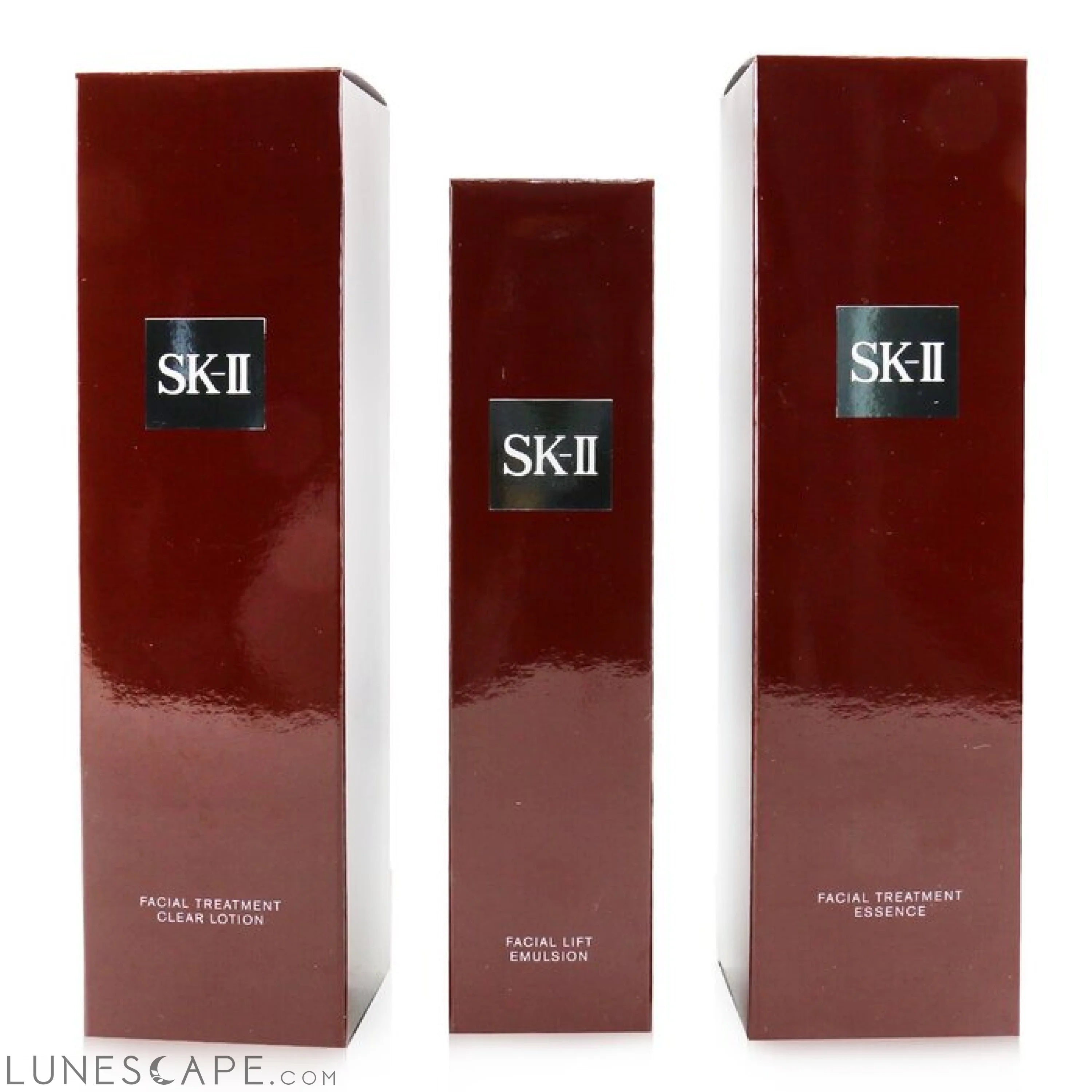 SK II - Pitera Deluxe Hydrating  3-Pieces Set: Facial Treatment Essence 230ml + Facial Lift Emulsion 100g + Facial Treatment Cle LUNESCAPE