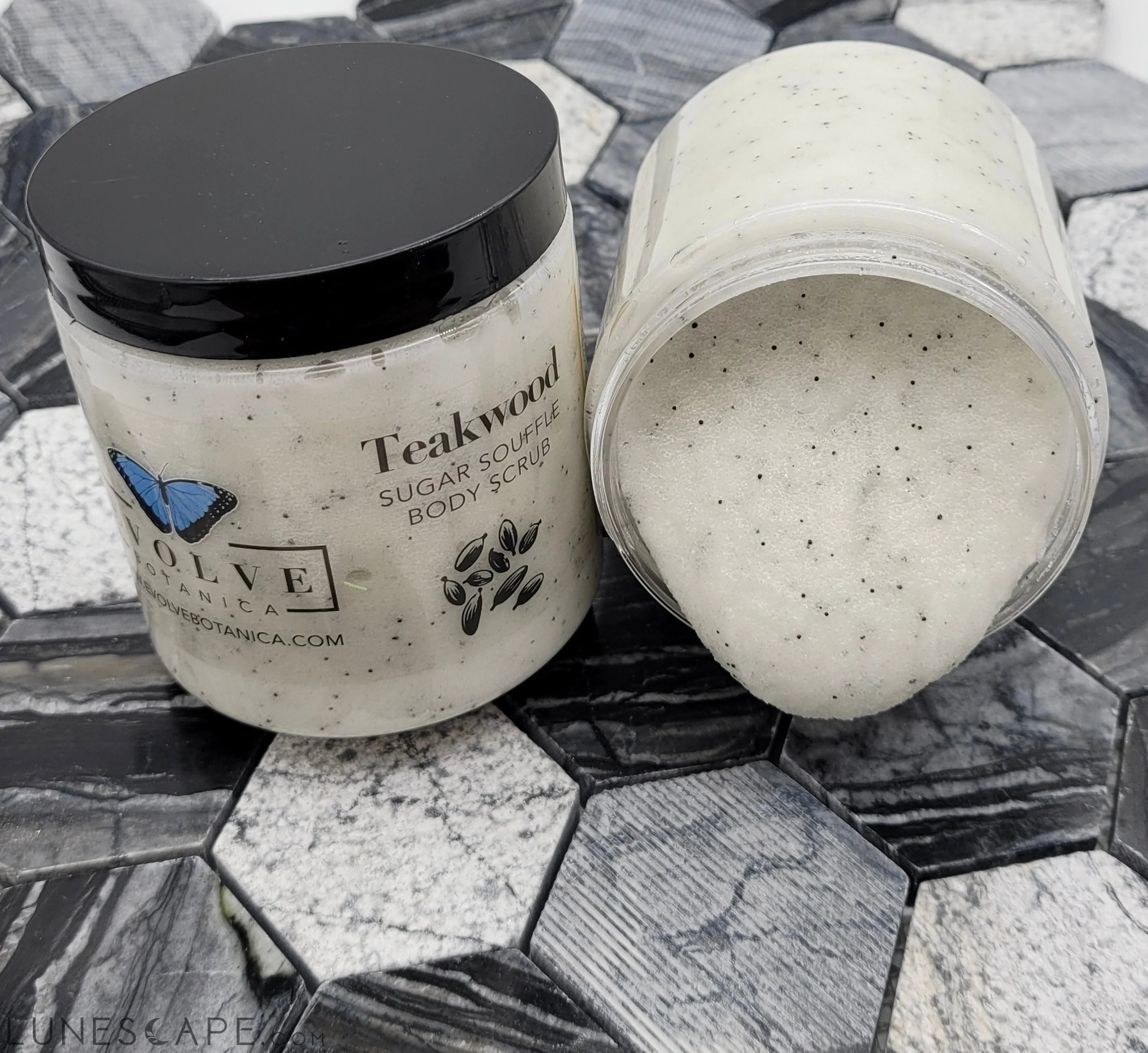 Skincare - Sugar Souffle Body Polish - Teakwood LUNESCAPE