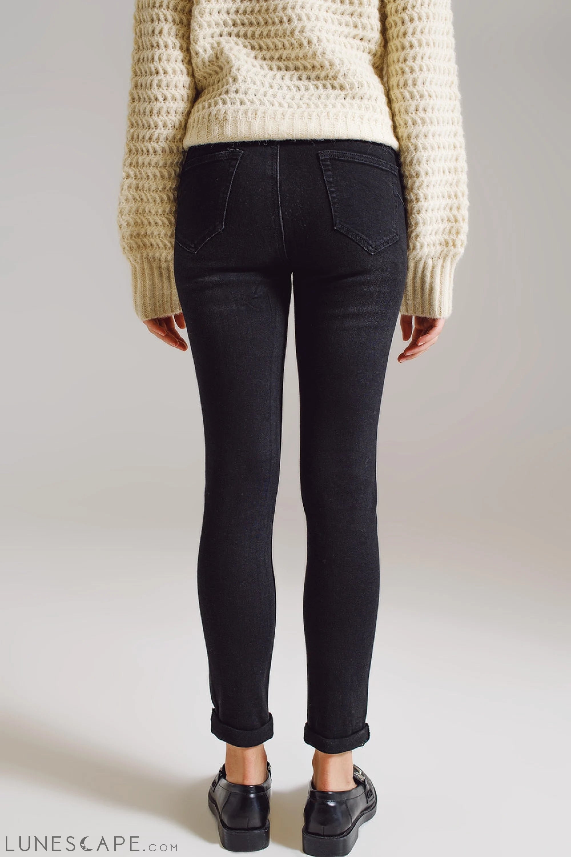 Skinny Jeans With Embellished Strass All Over in Black LUNESCAPE