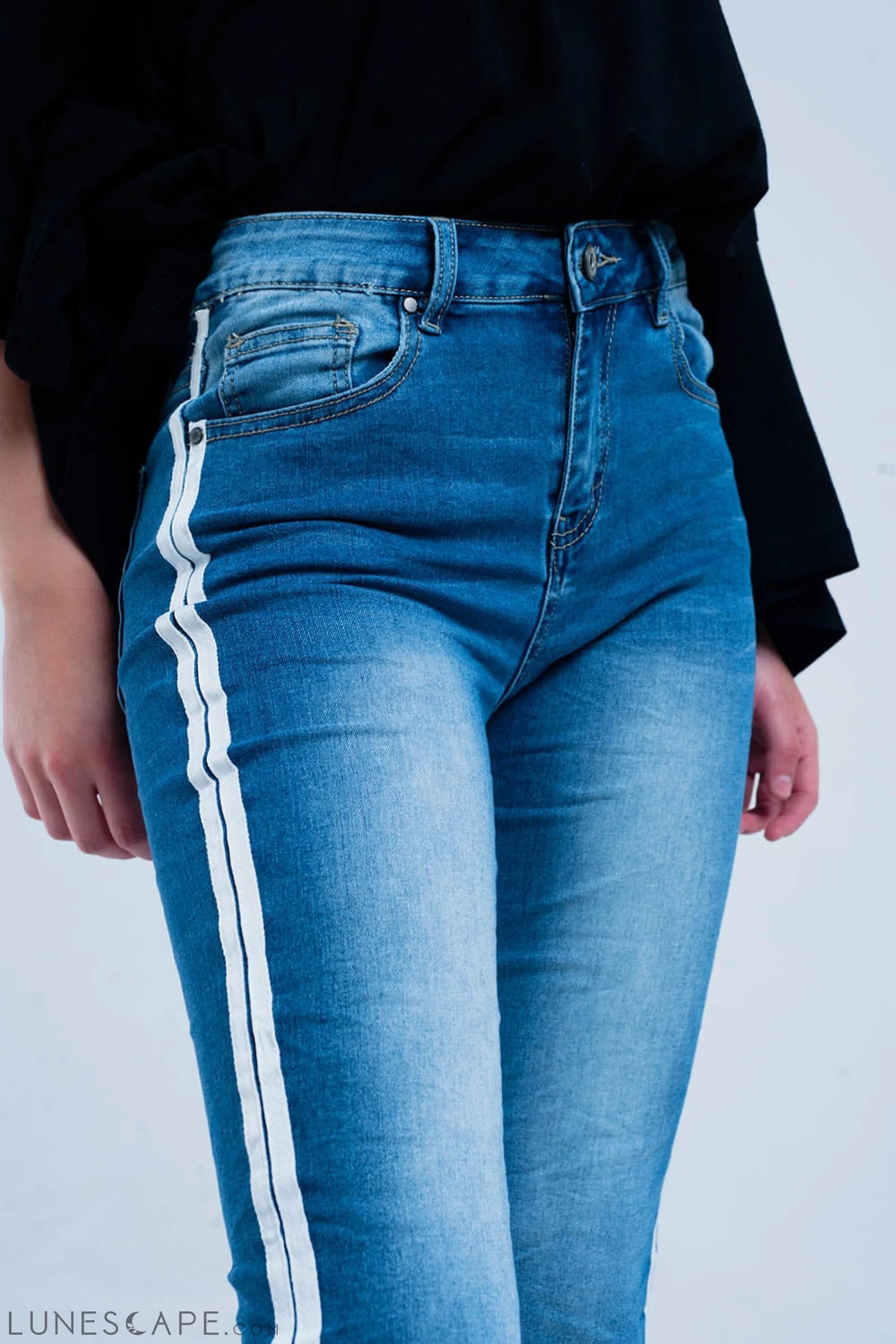 Skinny Jeans With White Side Stripe LUNESCAPE