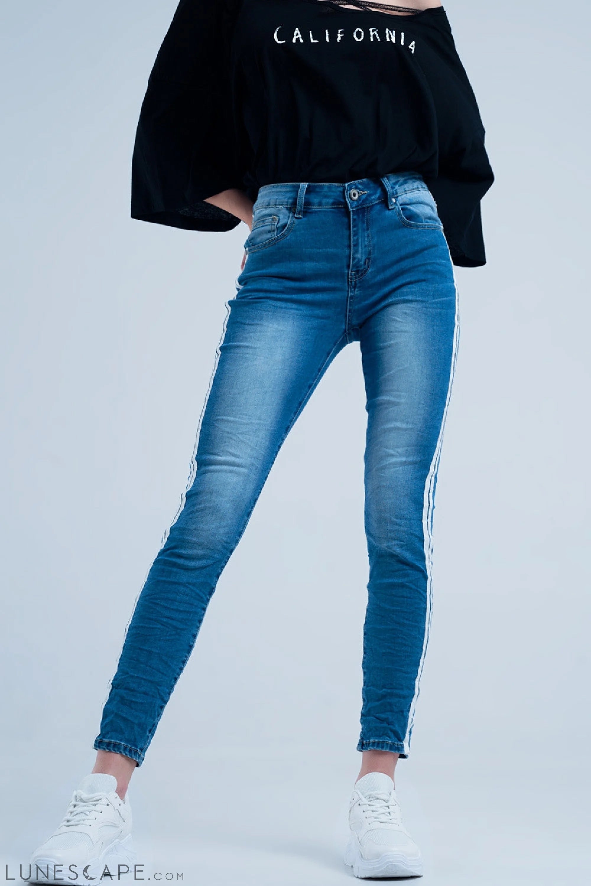 Skinny Jeans With White Side Stripe LUNESCAPE