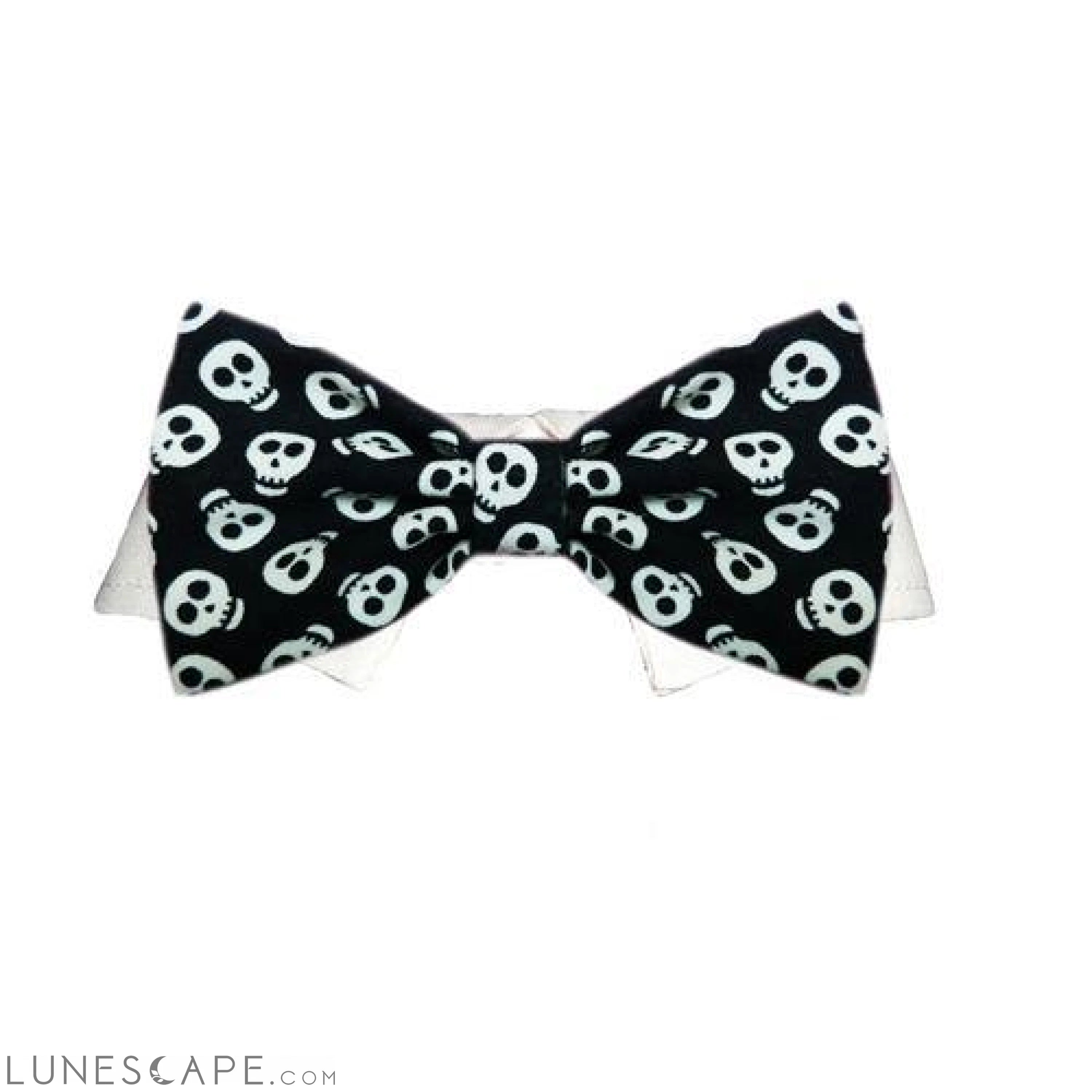 Skully Bow Tie LUNESCAPE