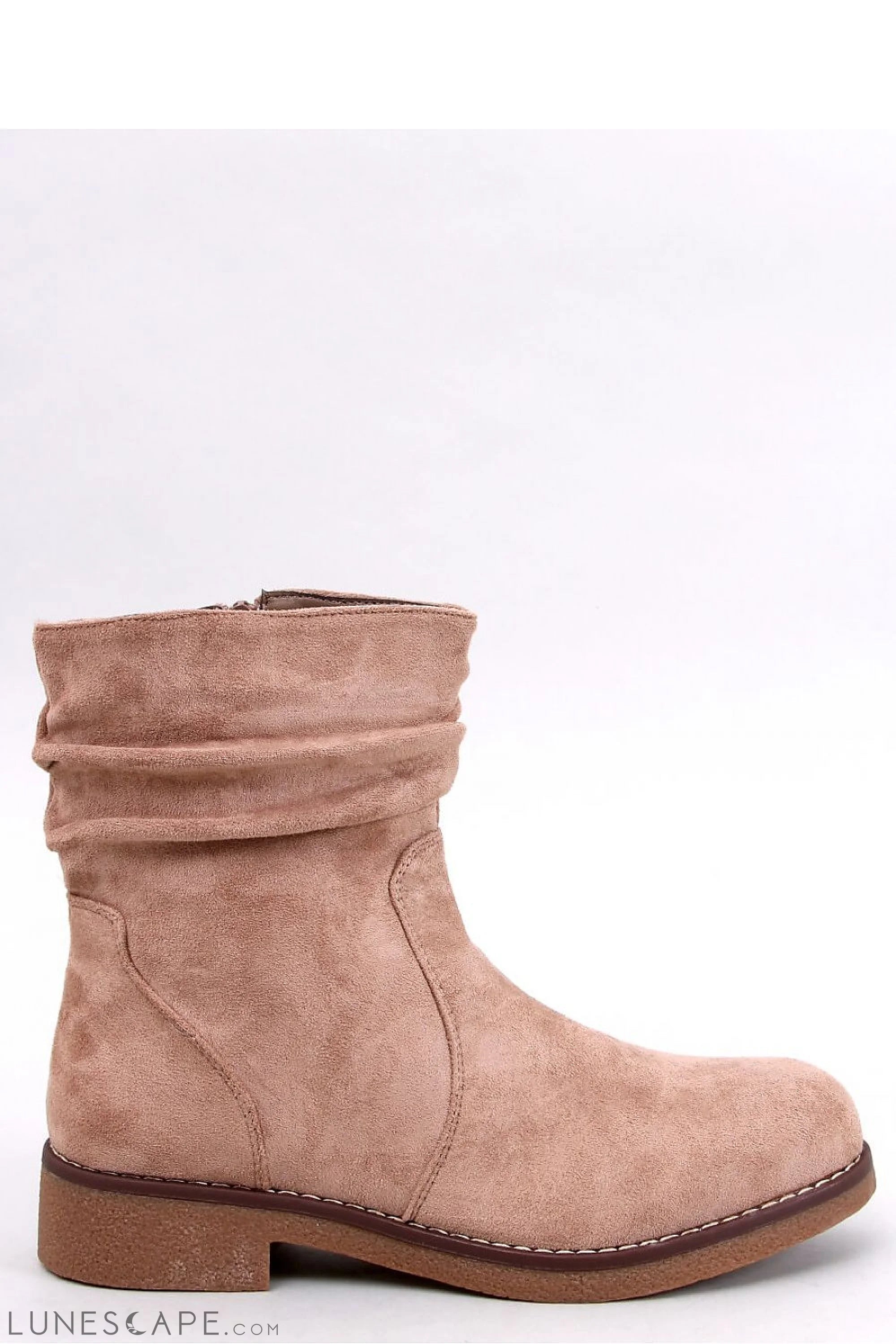 Slouchy Cuffed Western-Style Women's Flat Ankle Boot Beige Suede Side Zipper LUNESCAPE