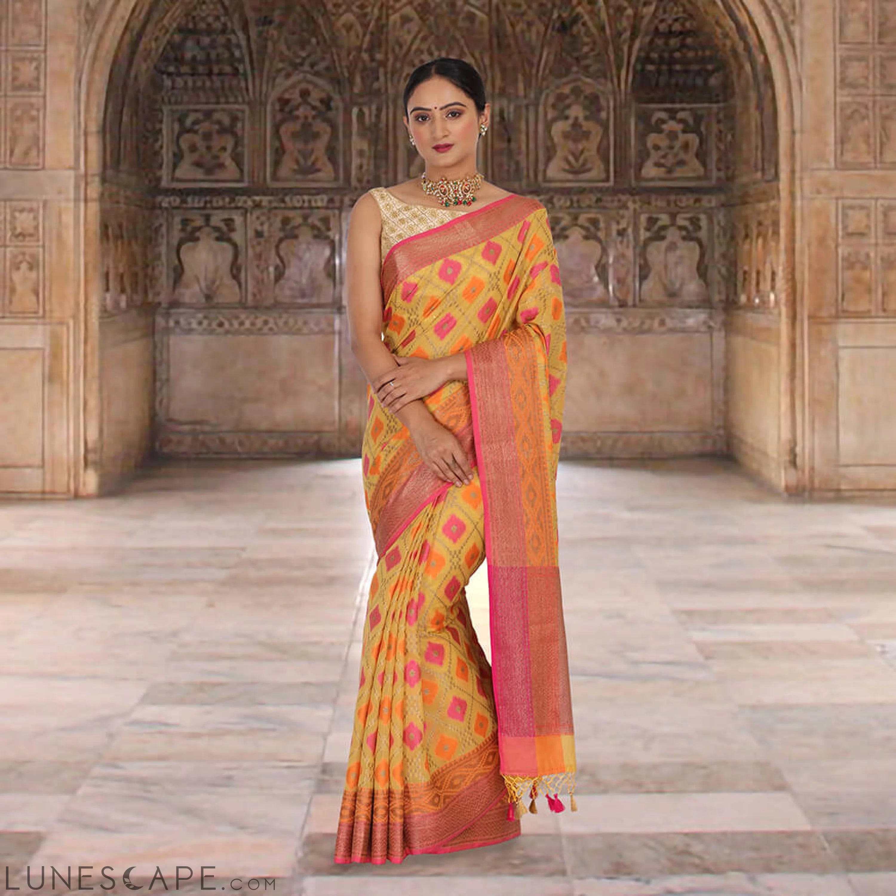 Soft Chanderi Cotton Silk Saree With Zari Weave LUNESCAPE