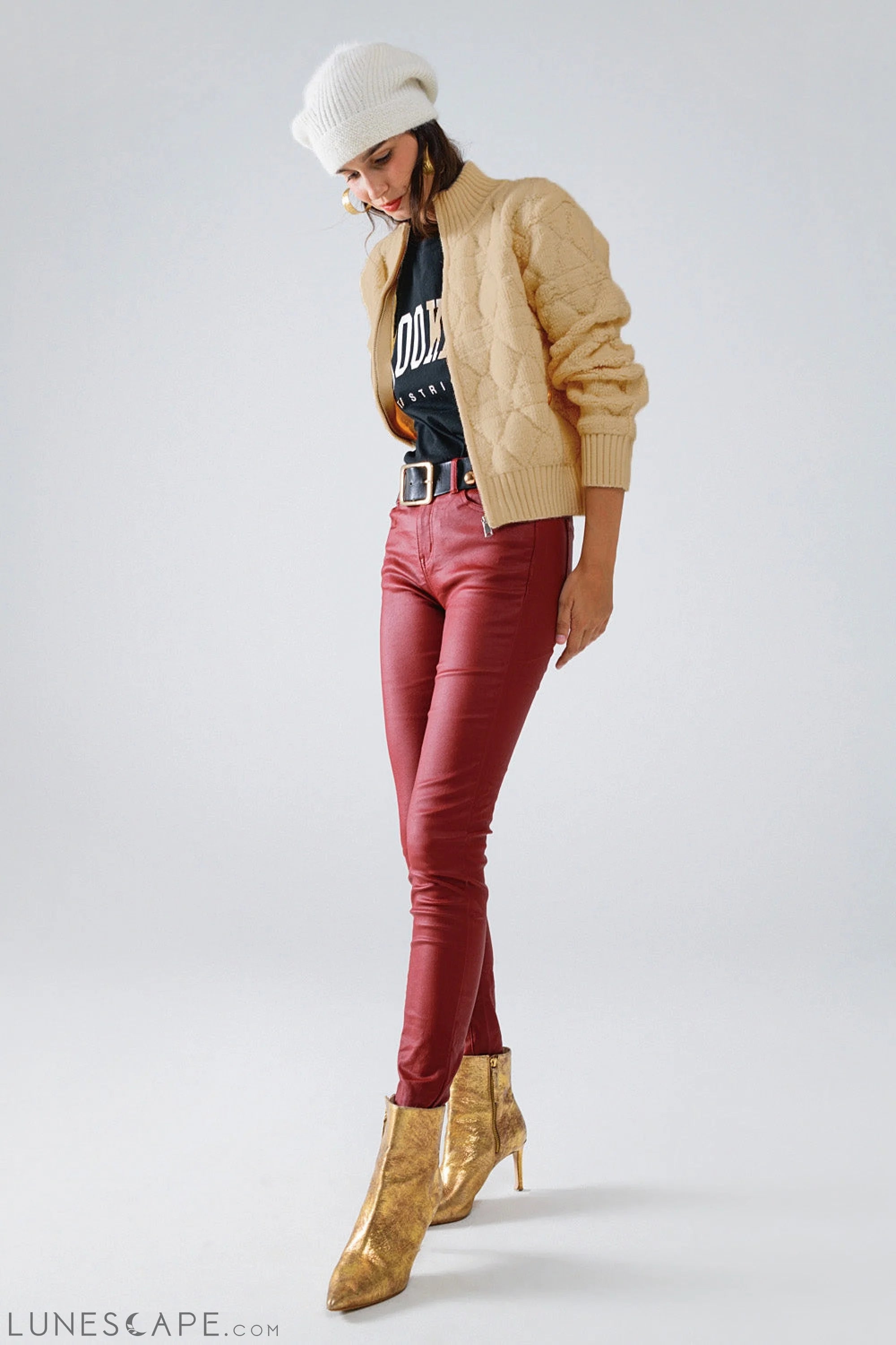 Soft Chunky Knit Bomber Jacket in Camel Color LUNESCAPE