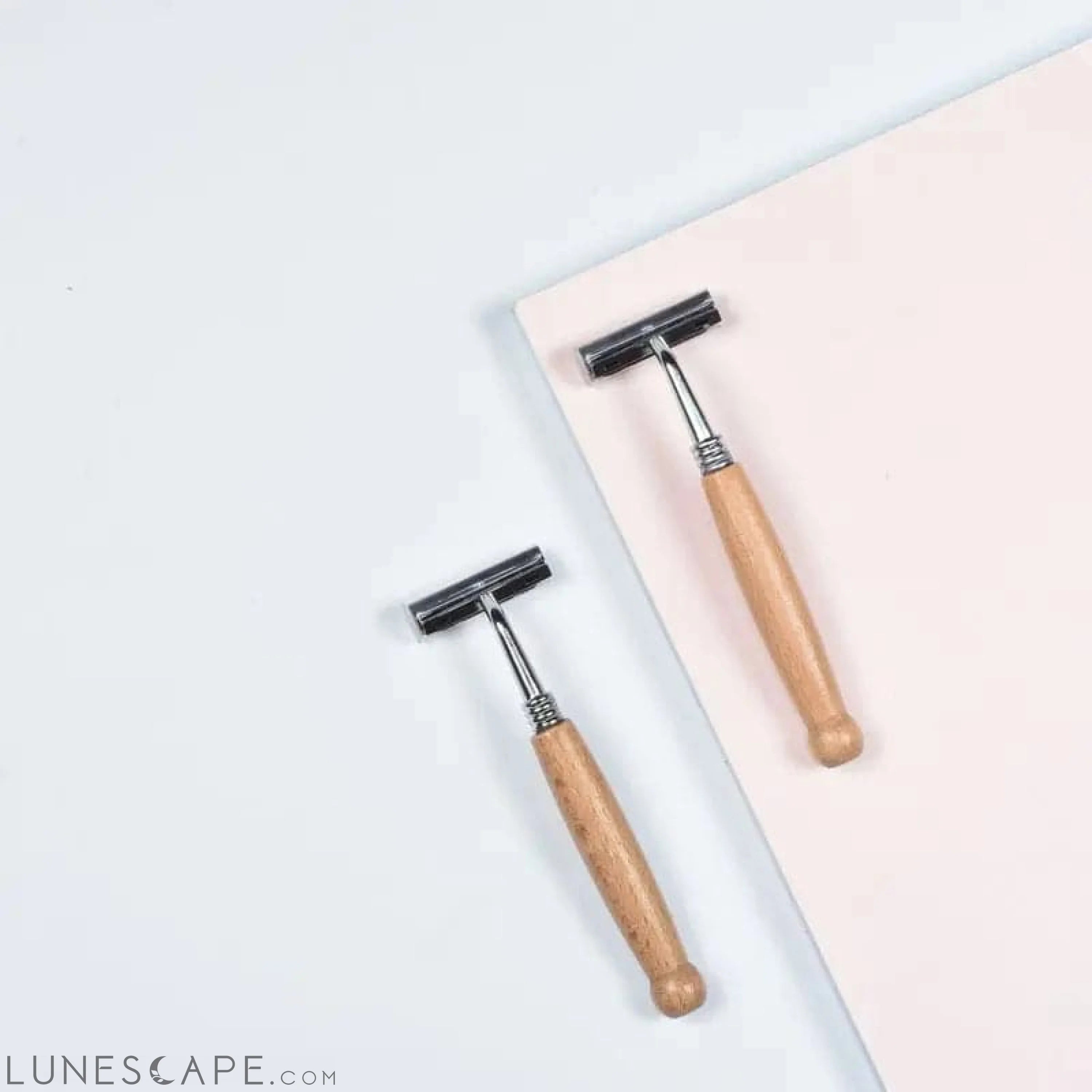 Stainless Steel Wooden Razor LUNESCAPE