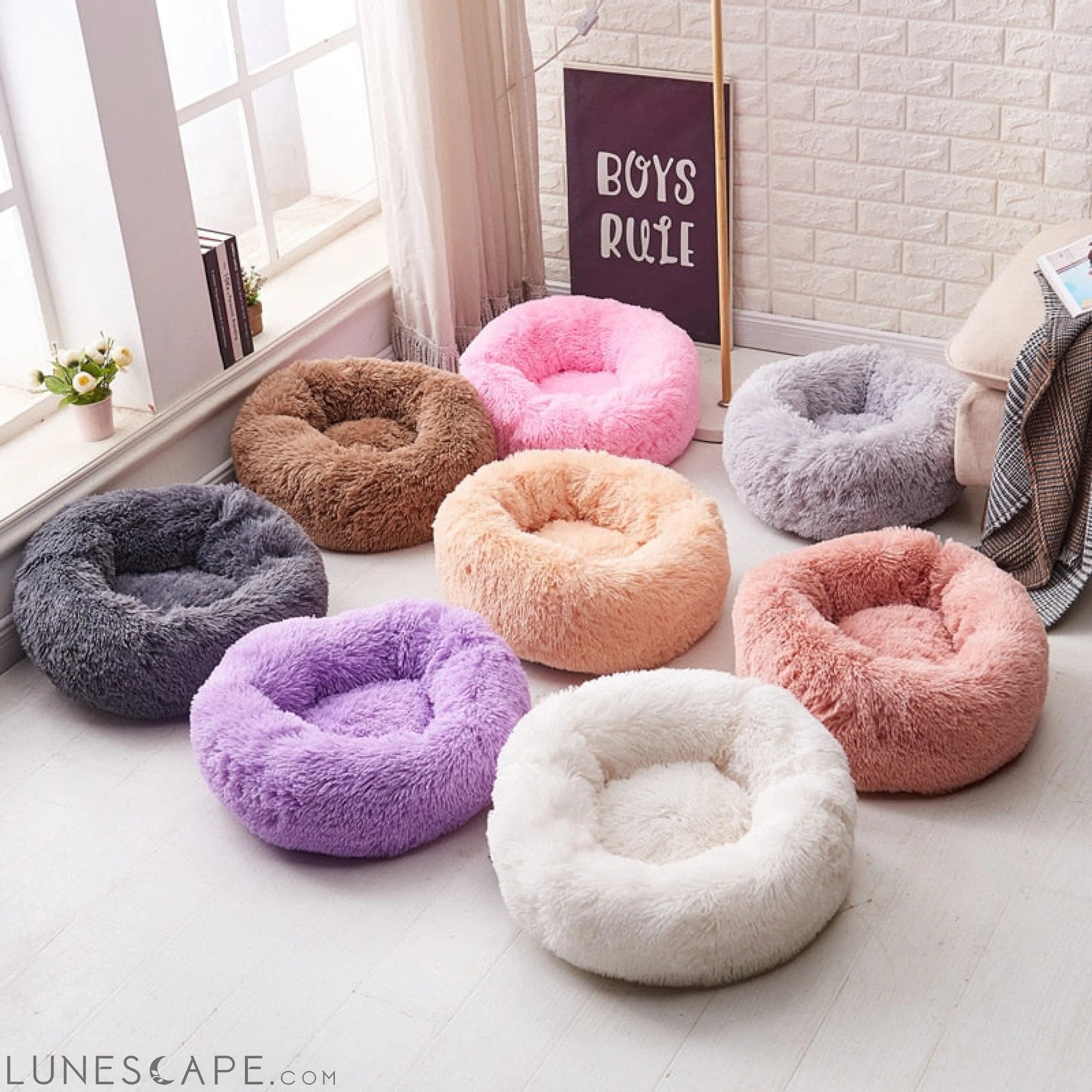 Super Luxe Plush Pet Bed (XS-XXL) LUNESCAPE