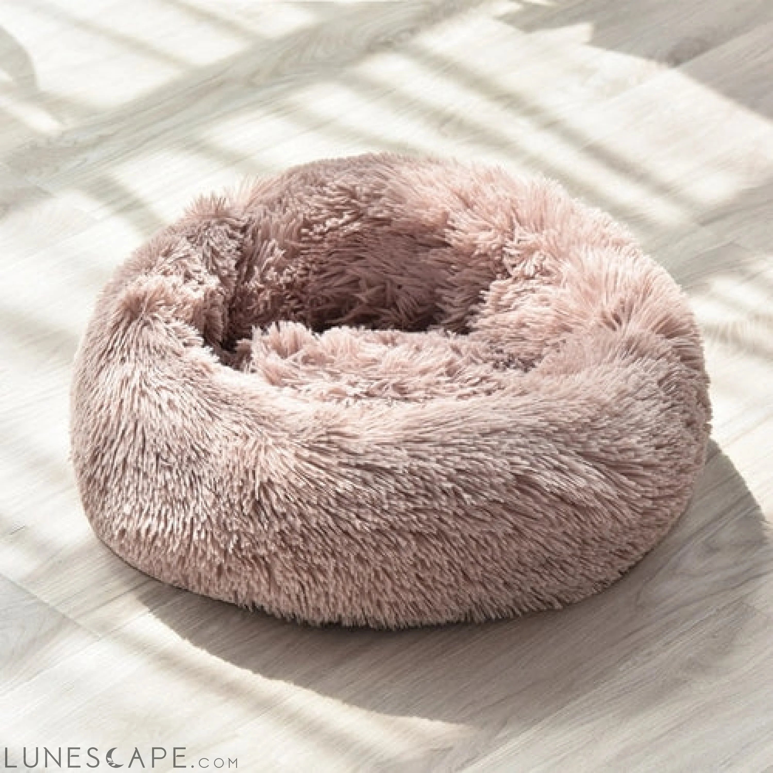 Super Luxe Plush Pet Bed (XS-XXL) LUNESCAPE