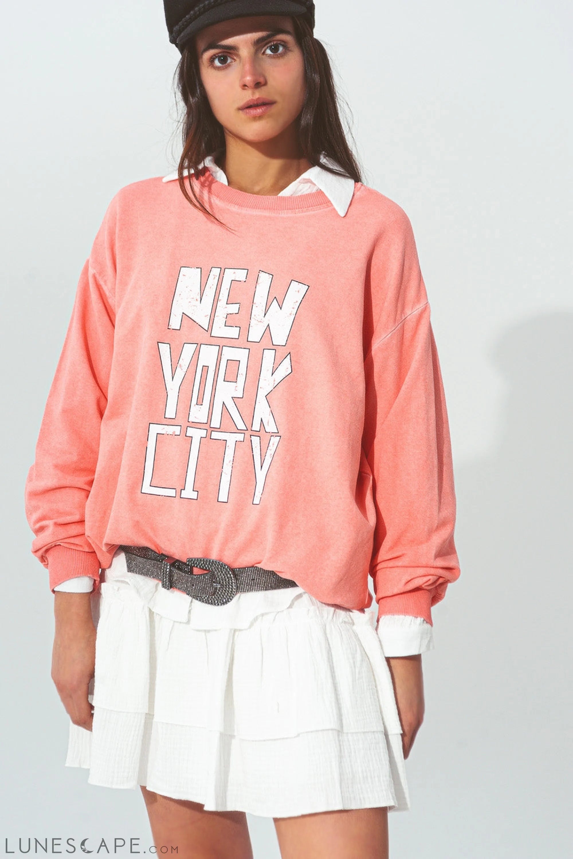 Sweatshirt With New York City Text in Coral LUNESCAPE
