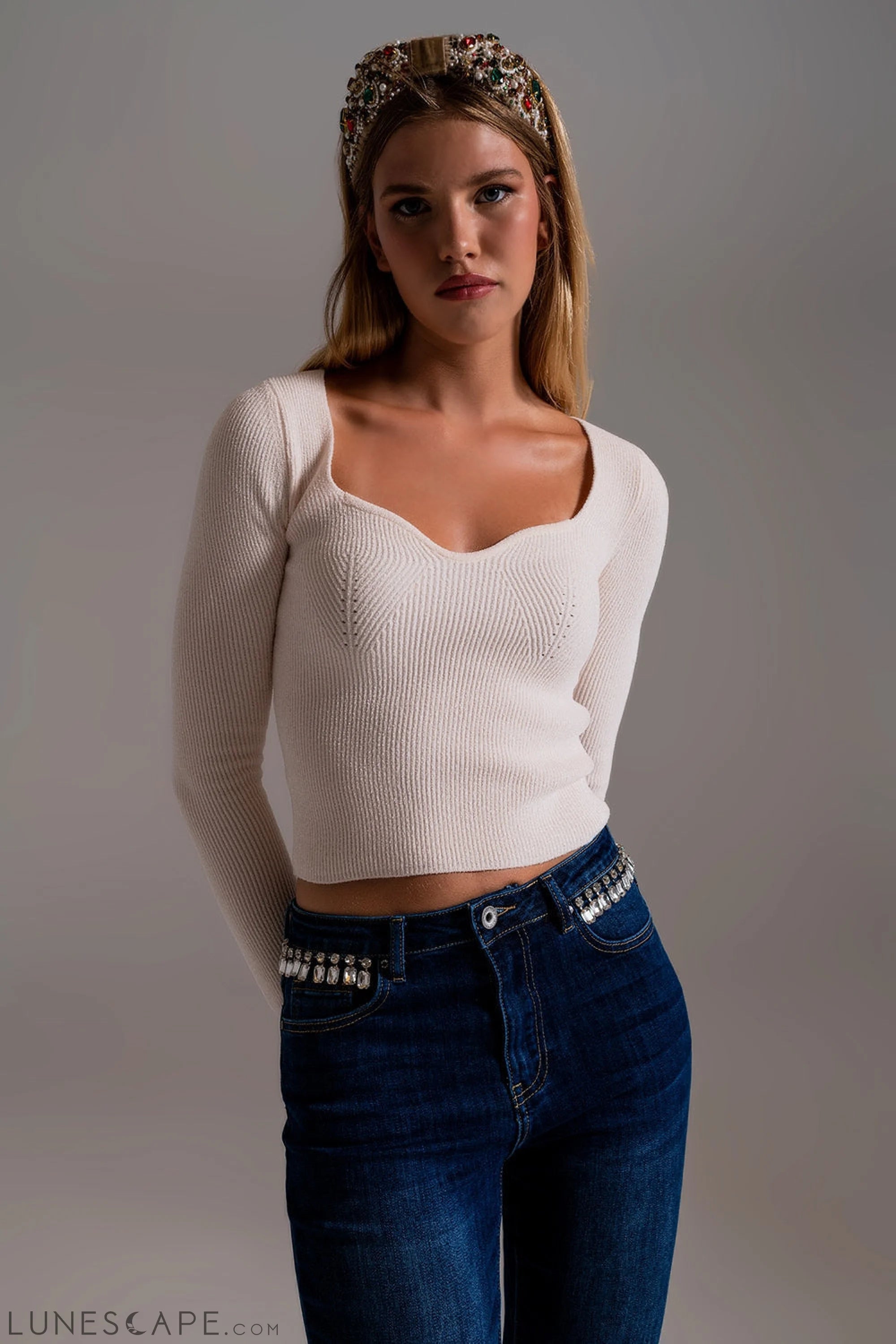 Sweetheart Neckline Chenille Sweater in Cream LUNESCAPE