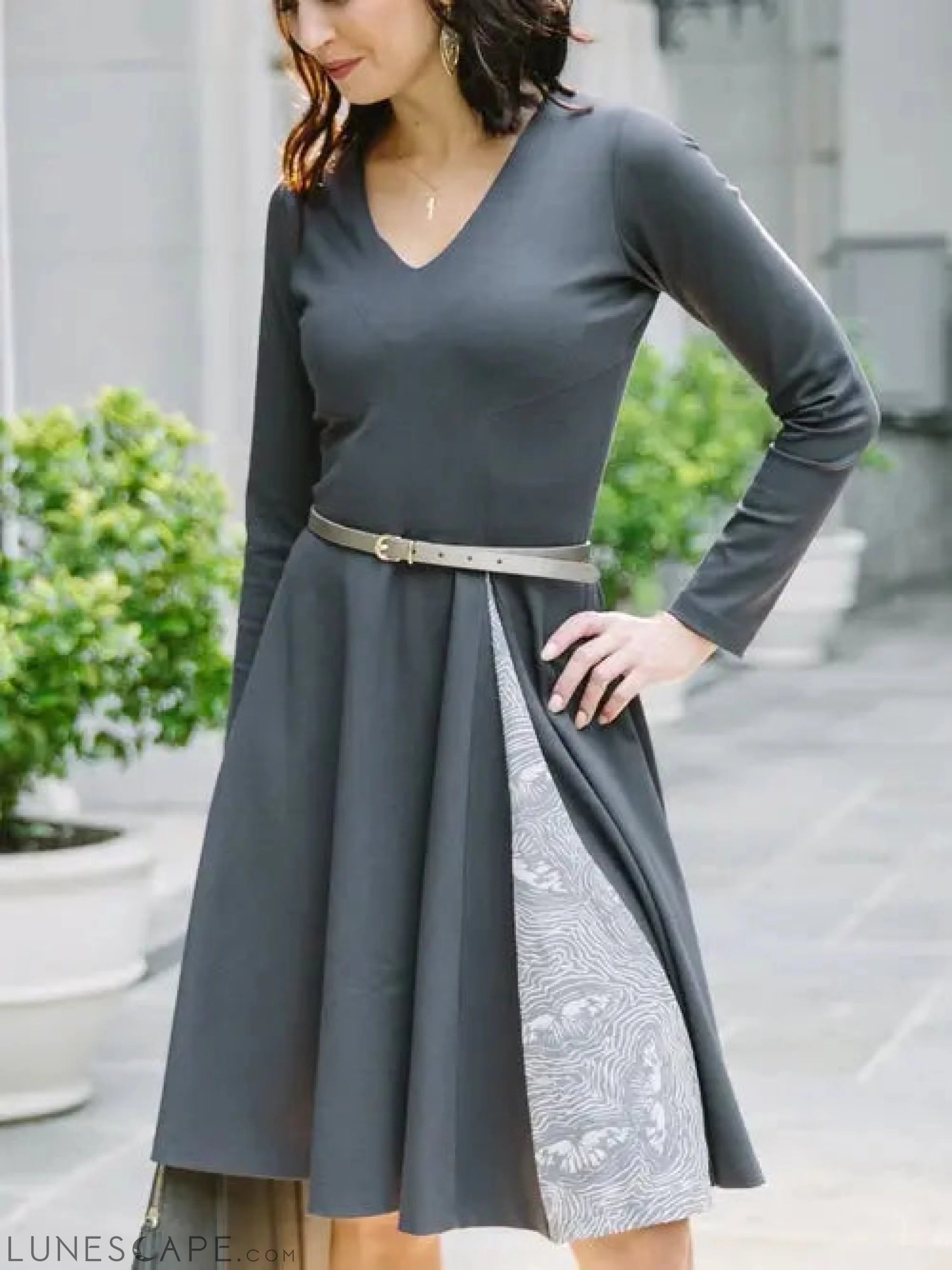 Swing Dress - Gray LUNESCAPE