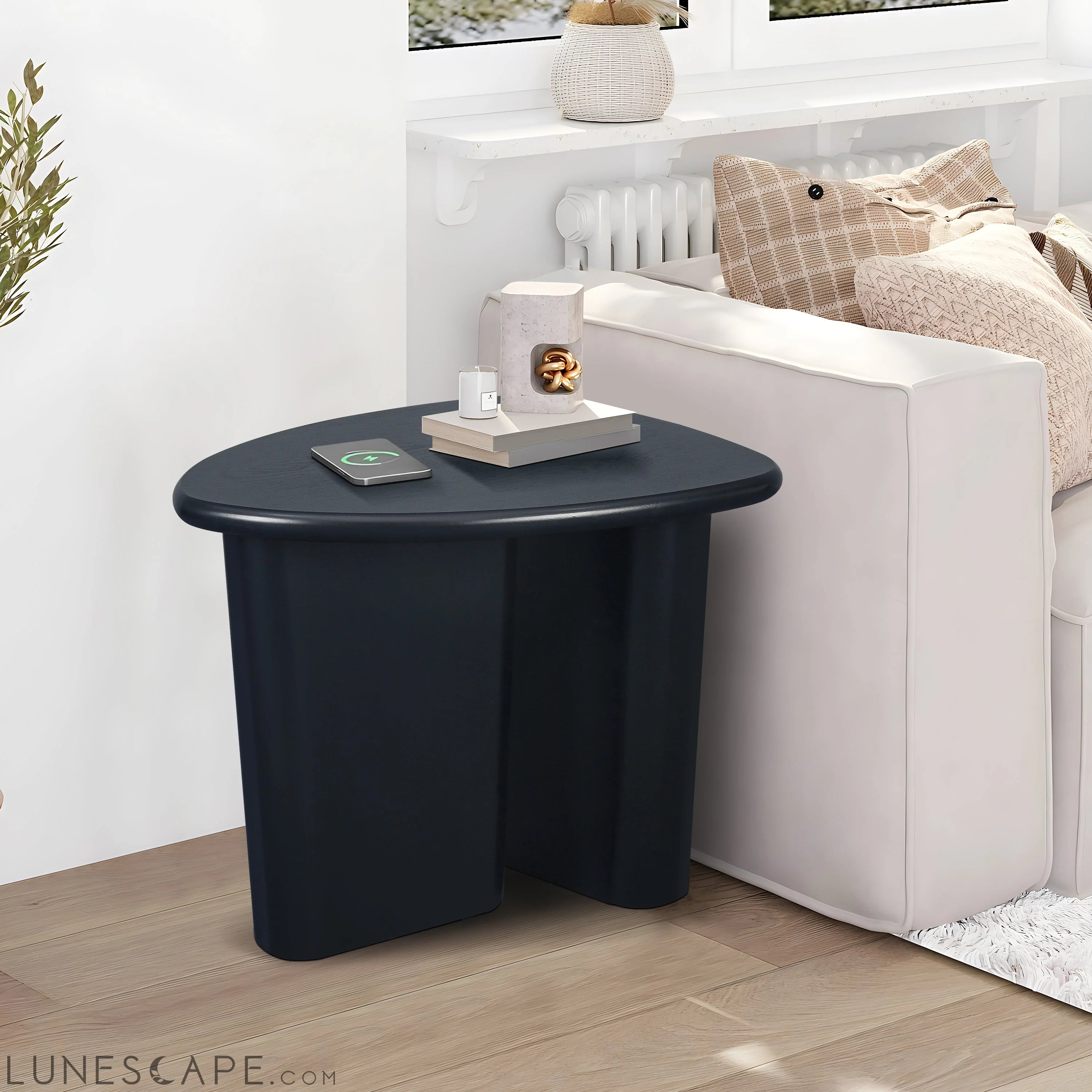 Tapered Tabletop Side Table(BLACK) LUNESCAPE
