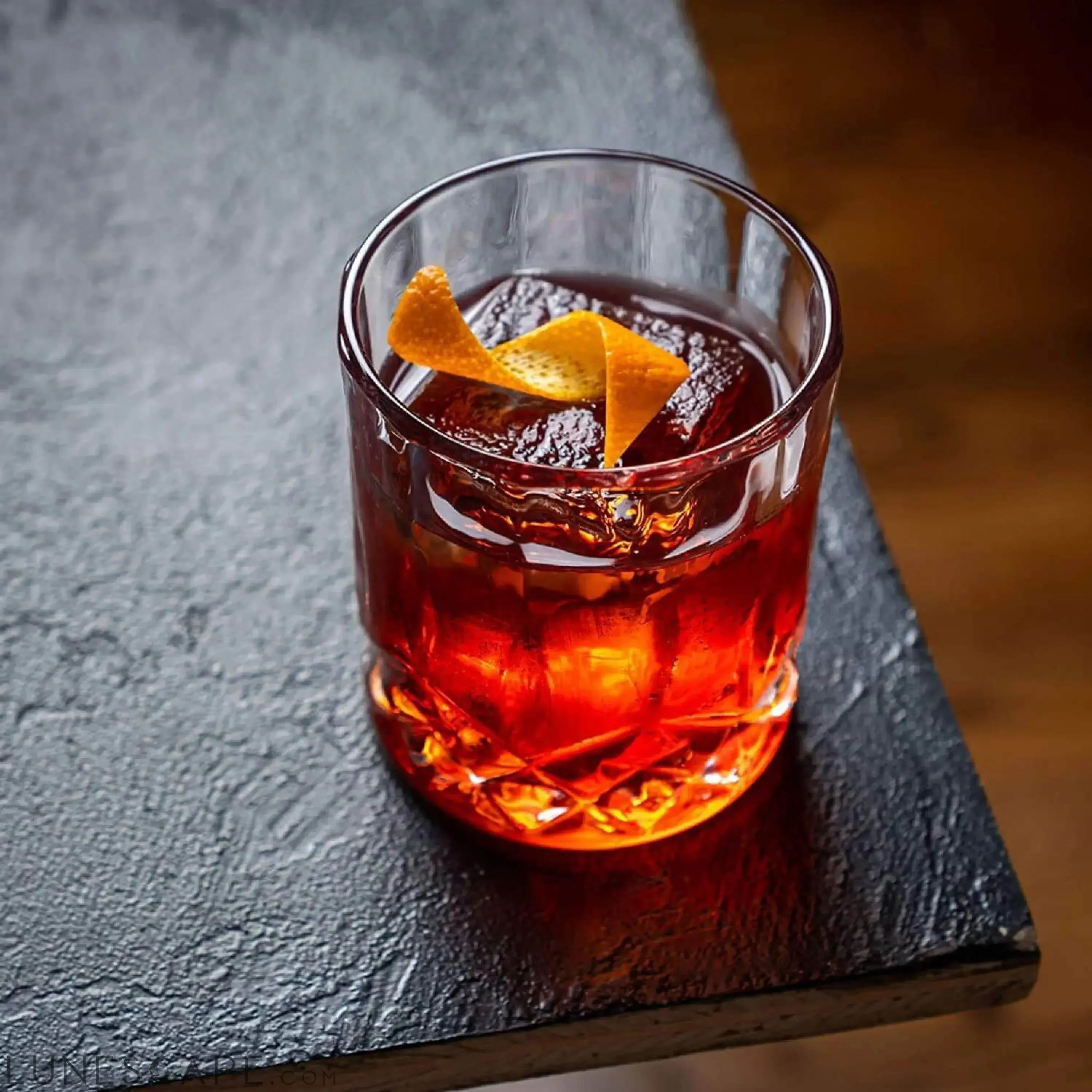 The Connoisseur's Set - Signature Glass Edition LUNESCAPE