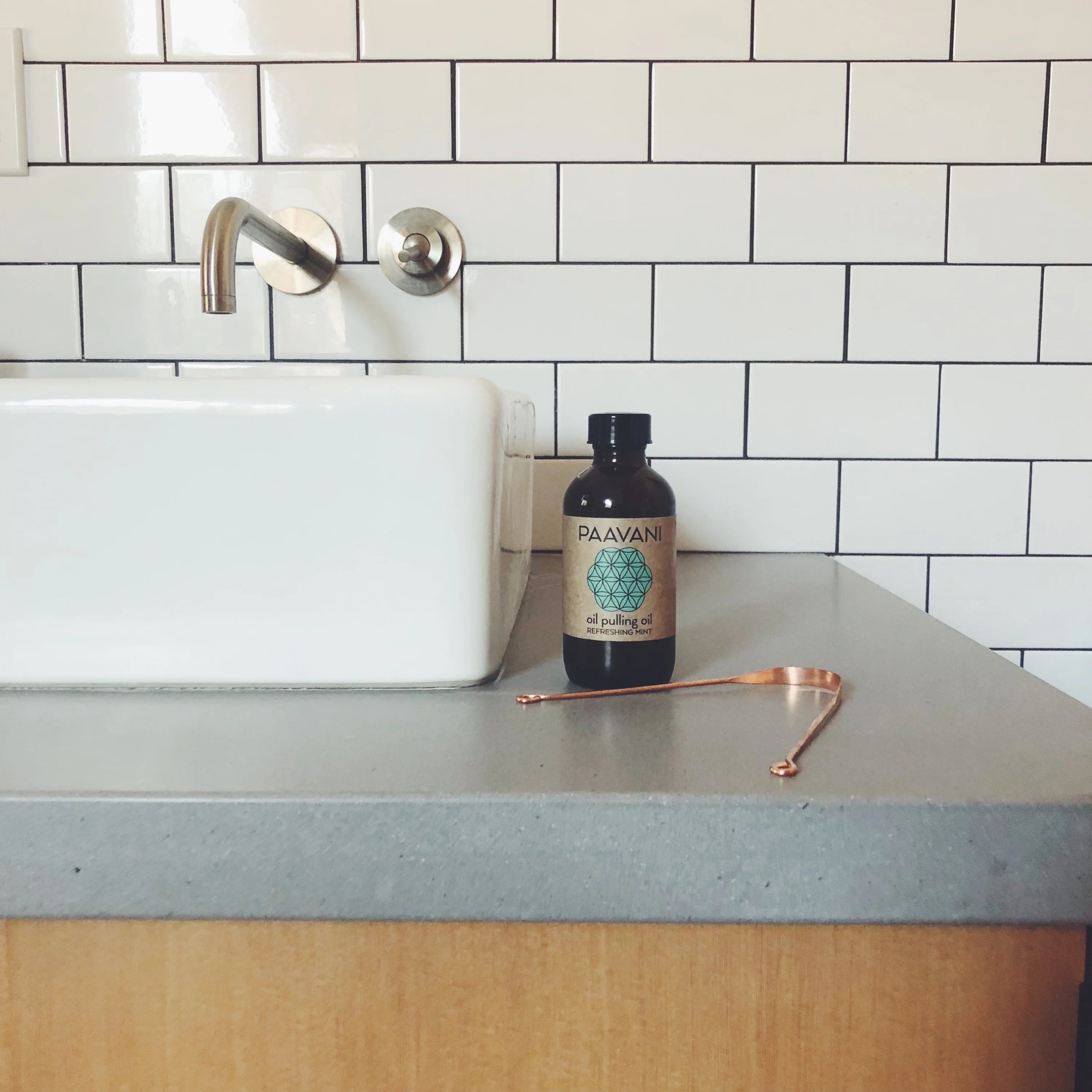 The Oral Care Ritual - Mint LUNESCAPE