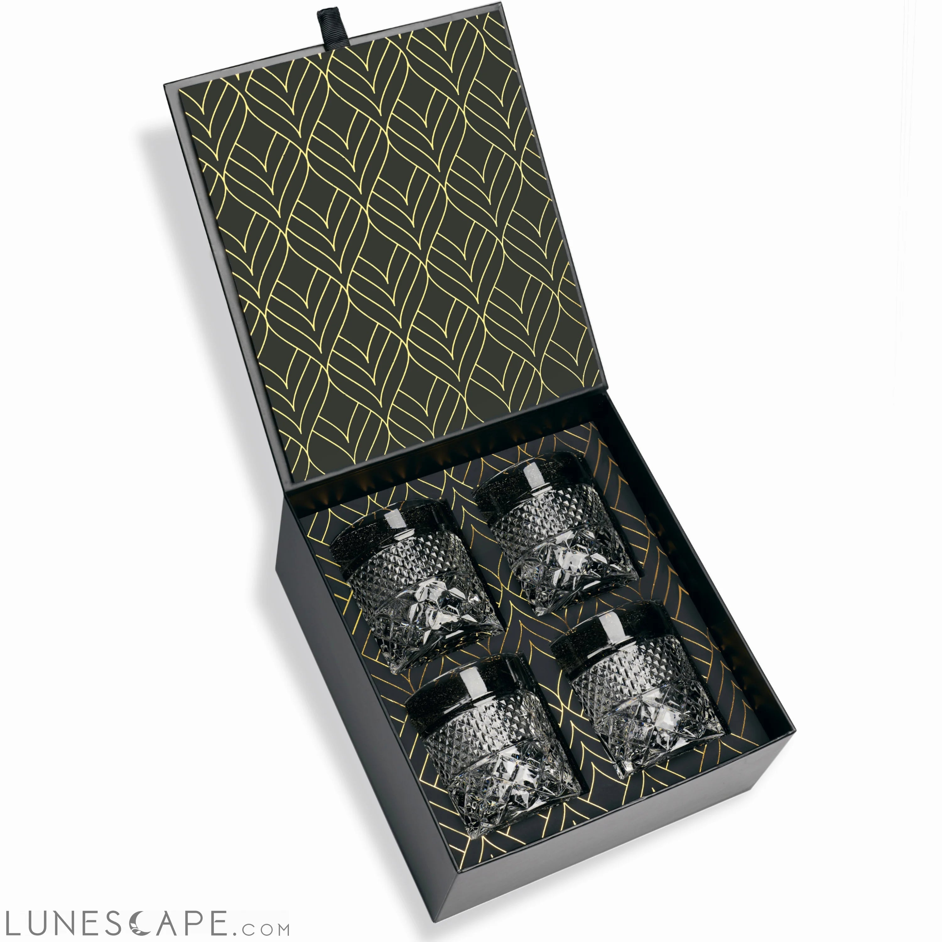 The Privilege Collection - Admiral Glasses LUNESCAPE