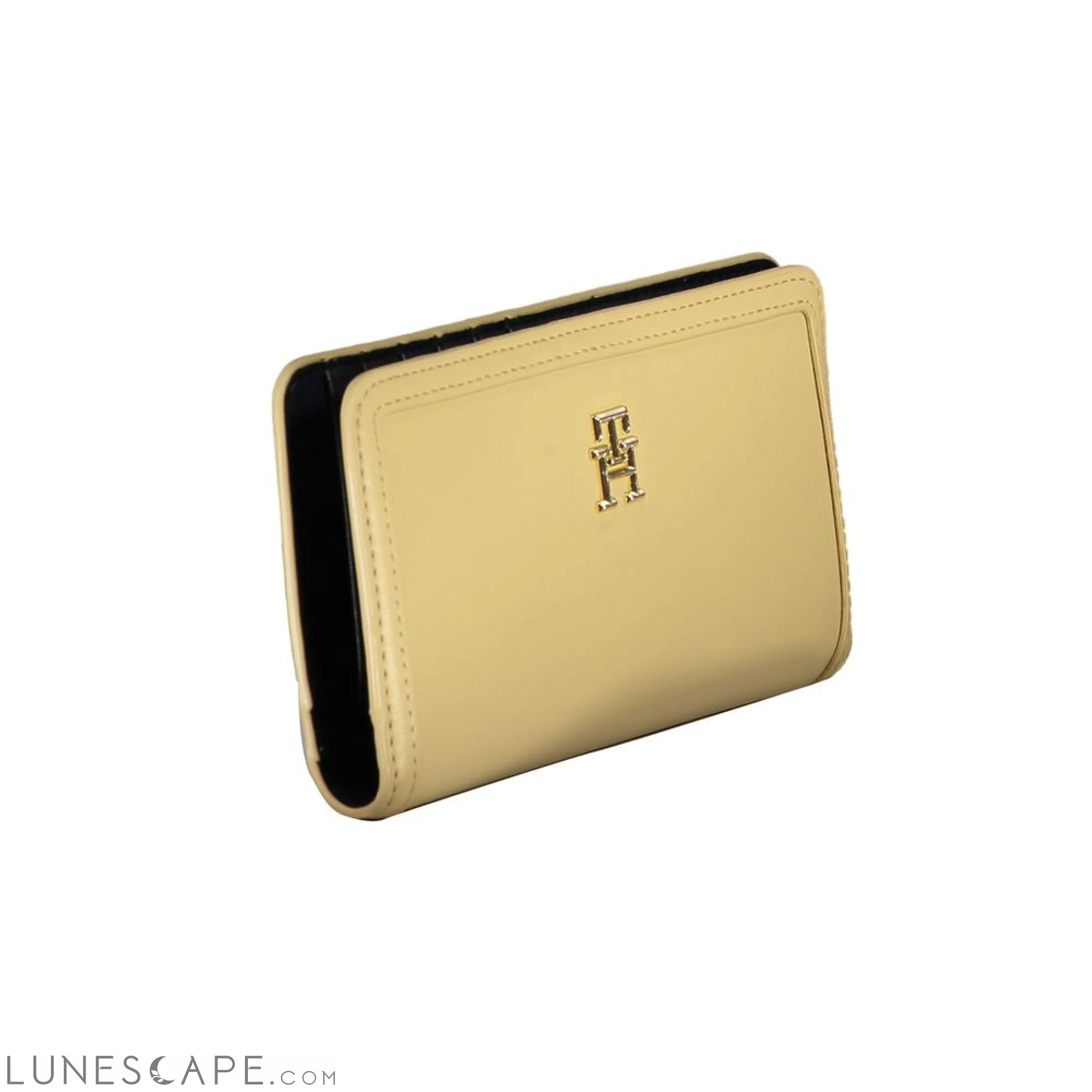 Tommy Hilfiger Beige Polyethylene Wallet LUNESCAPE