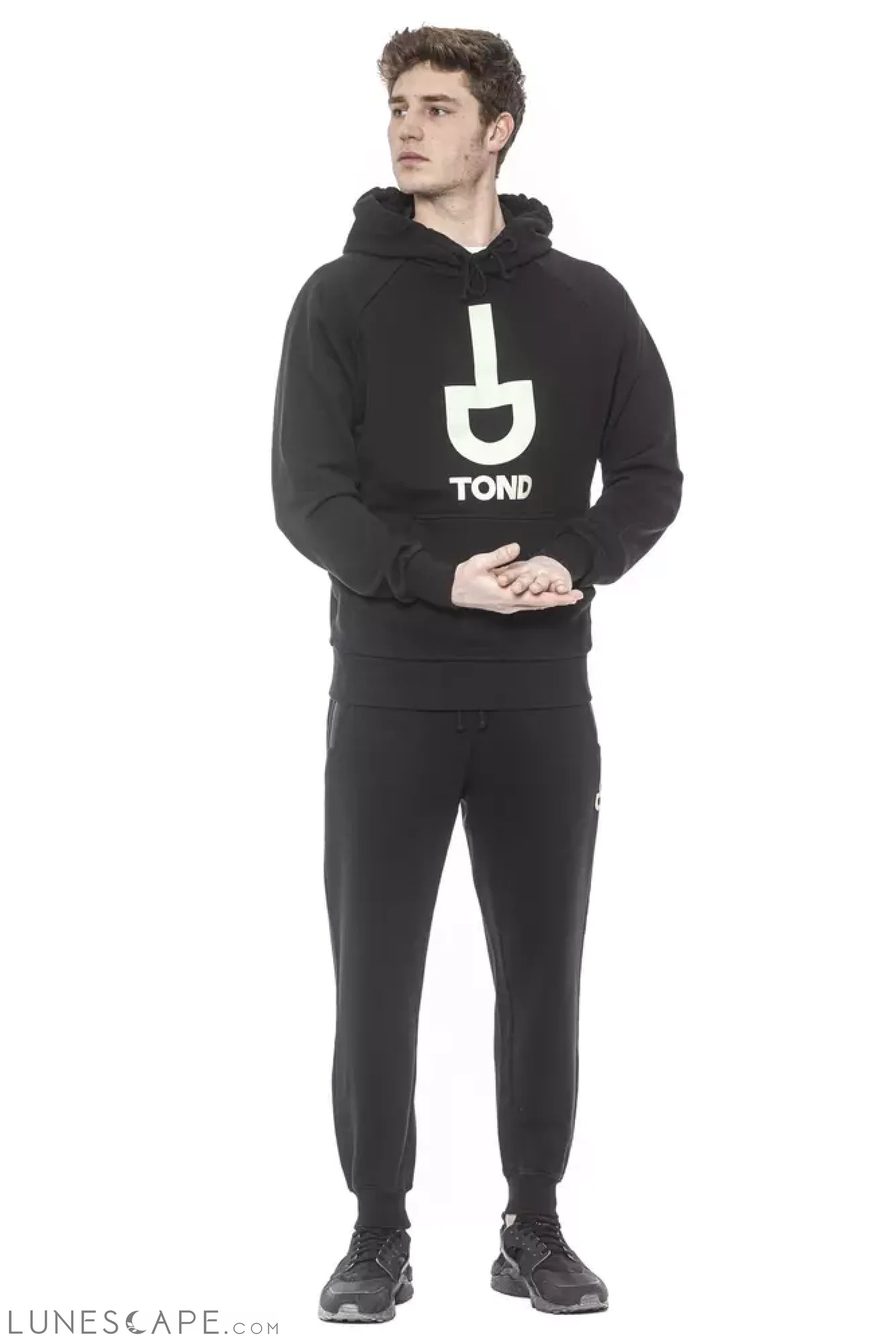 Tond Black Cotton Men Sweatshirt LUNESCAPE