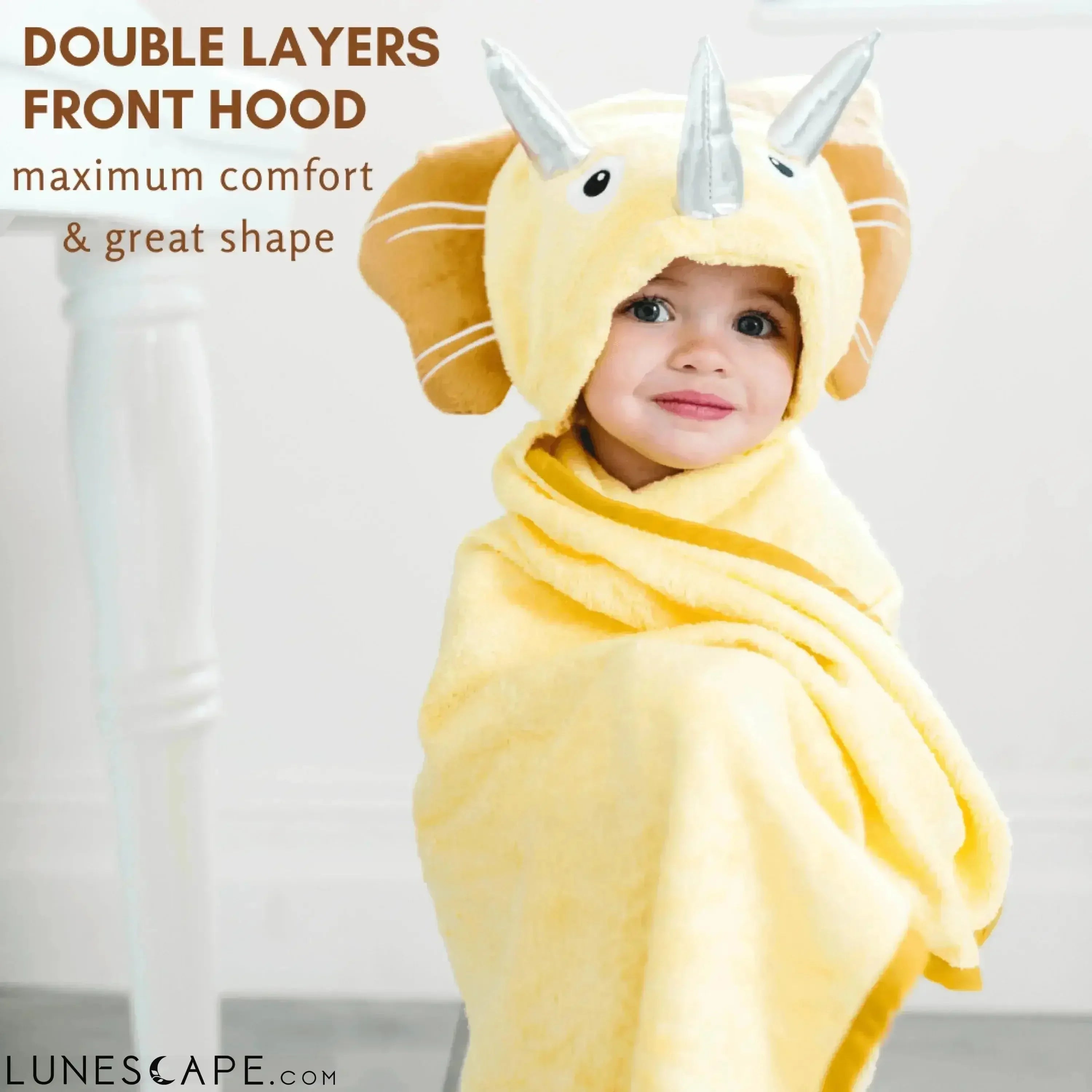 Triceratops Hooded Bamboo Towel LUNESCAPE