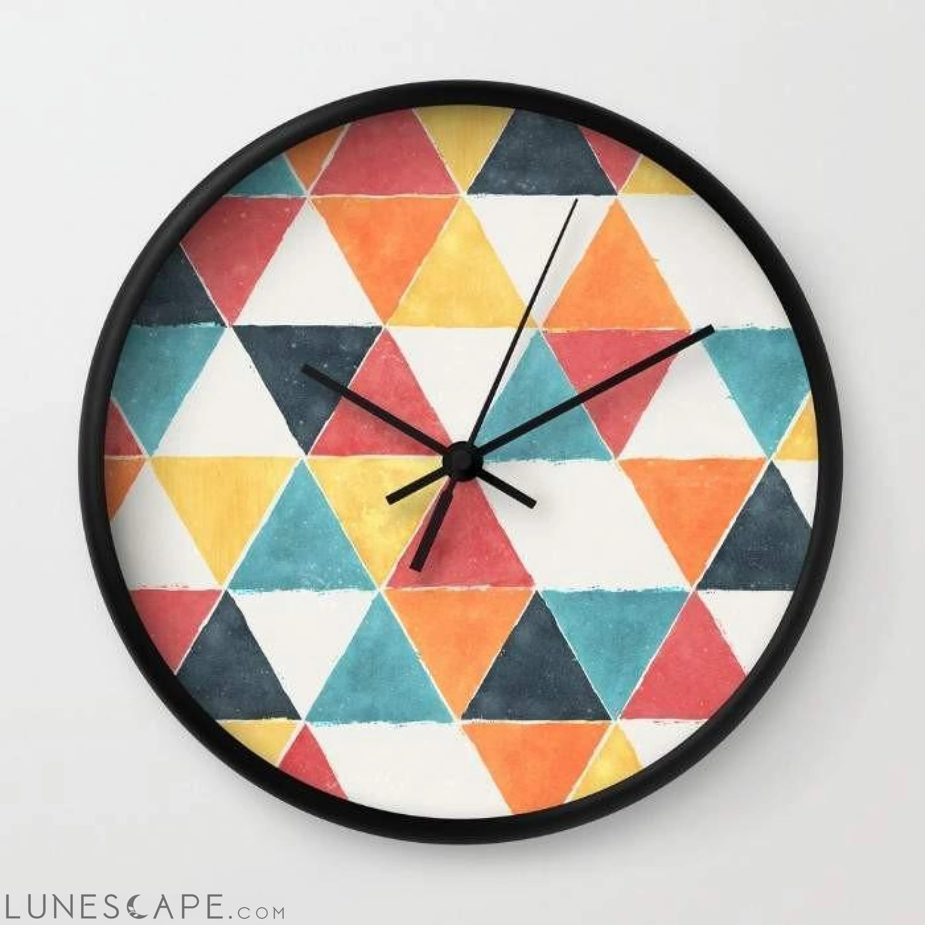 Trivertex Wall Clock LUNESCAPE