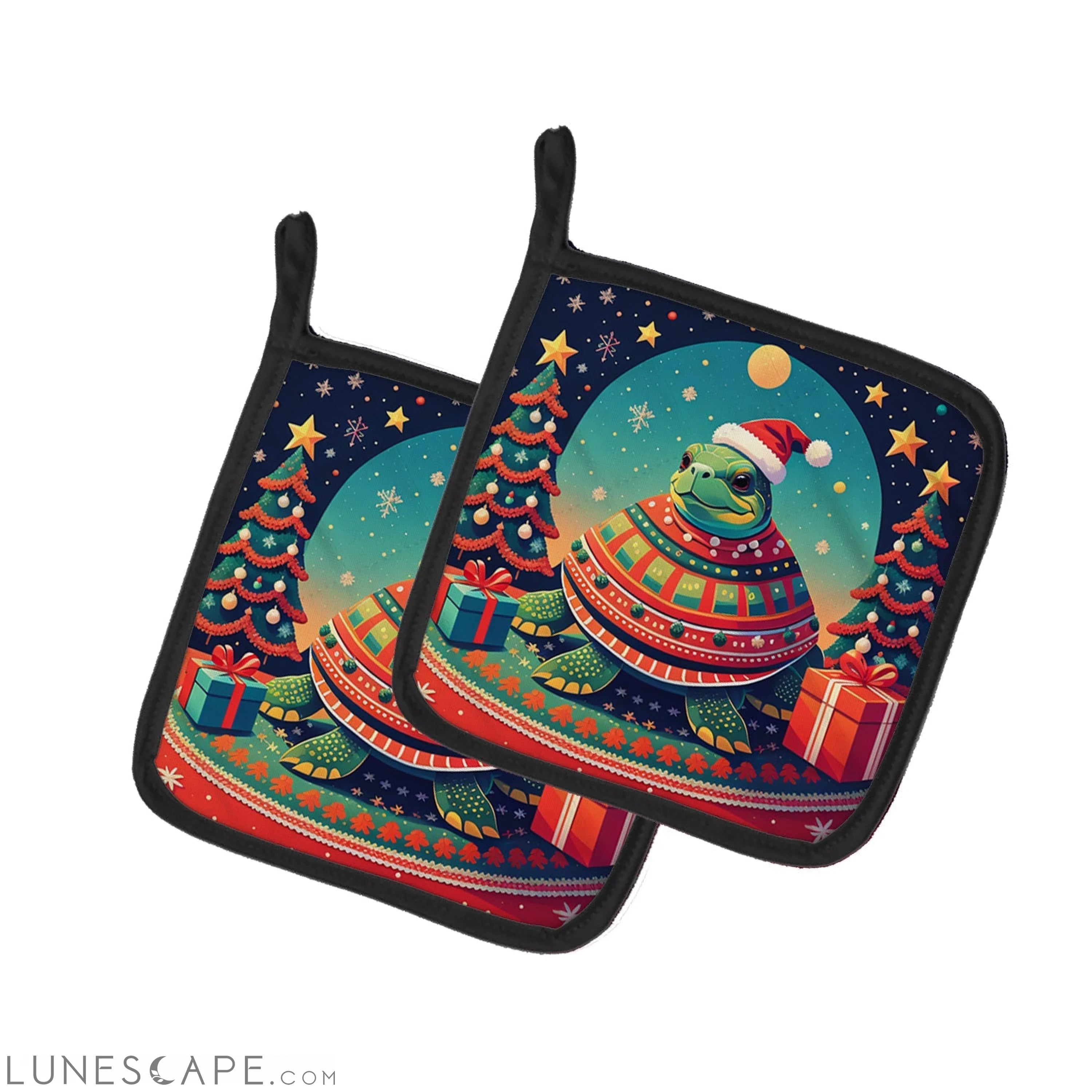 Turtle Christmas Pair of Pot Holders LUNESCAPE