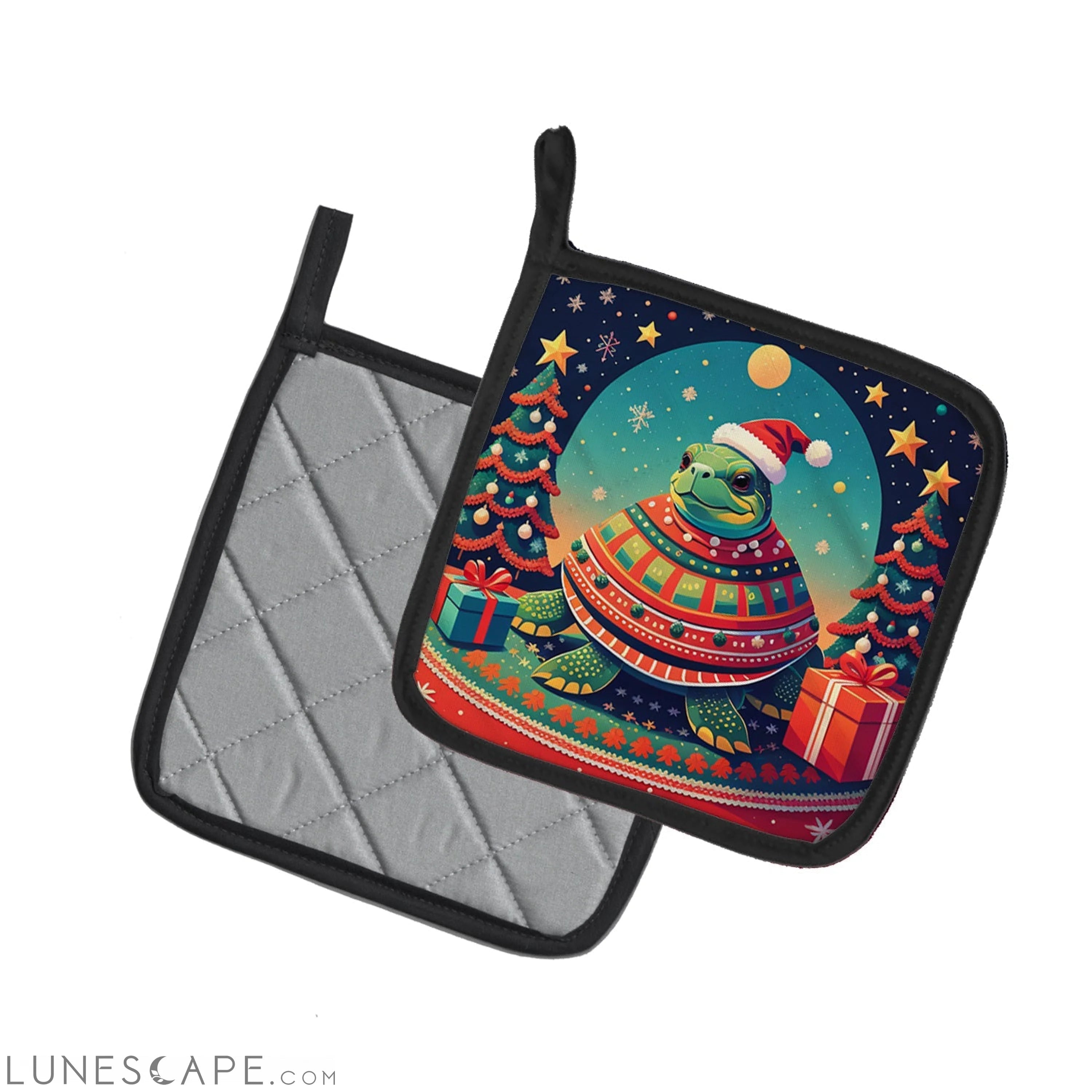 Turtle Christmas Pair of Pot Holders LUNESCAPE