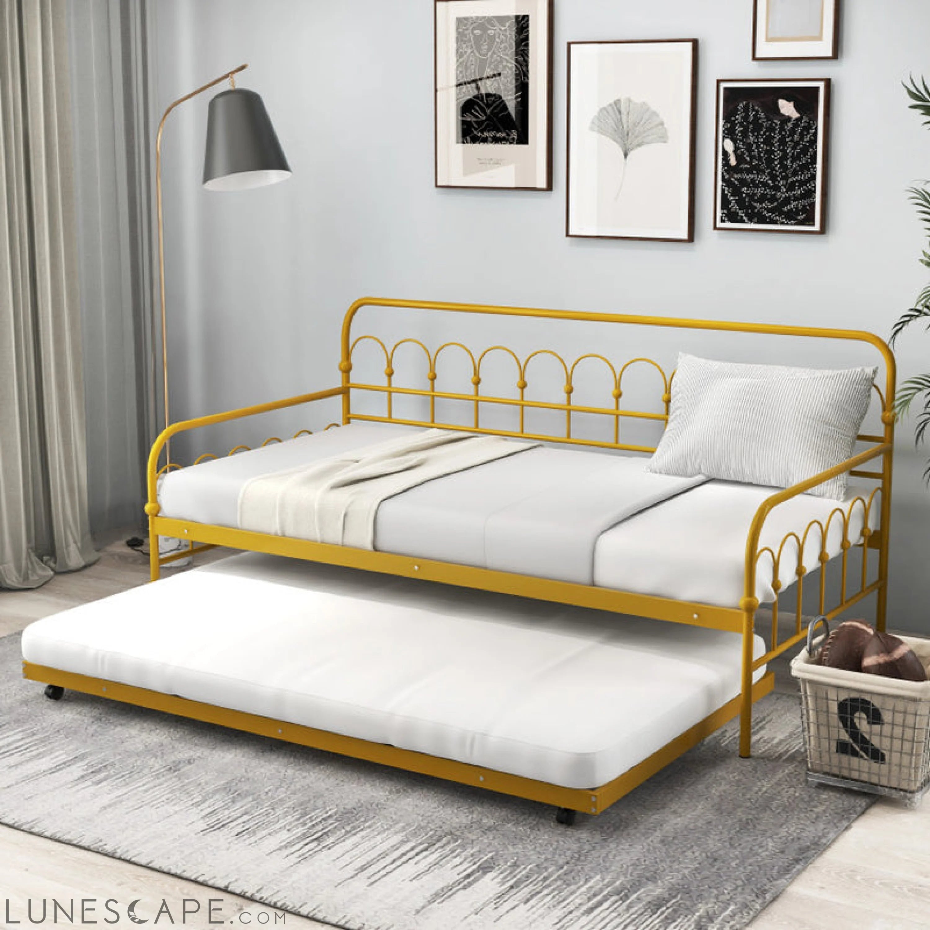 Twin Size Golden Metal Daybed with Trundle and Lockable Wheels LUNESCAPE