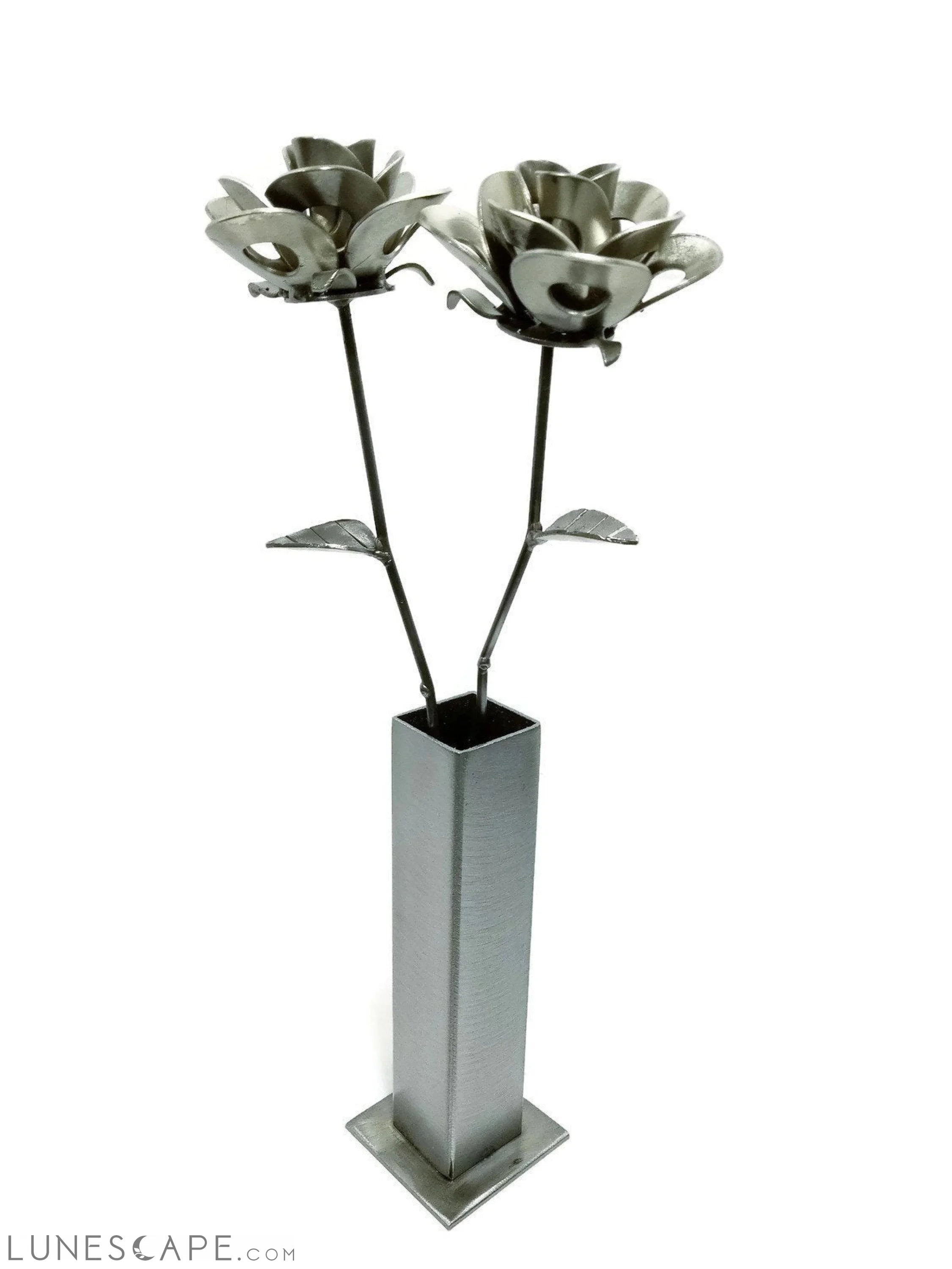 Two Metal Roses and Vase, Metal Roses with Vase, Steampunk Roses LUNESCAPE