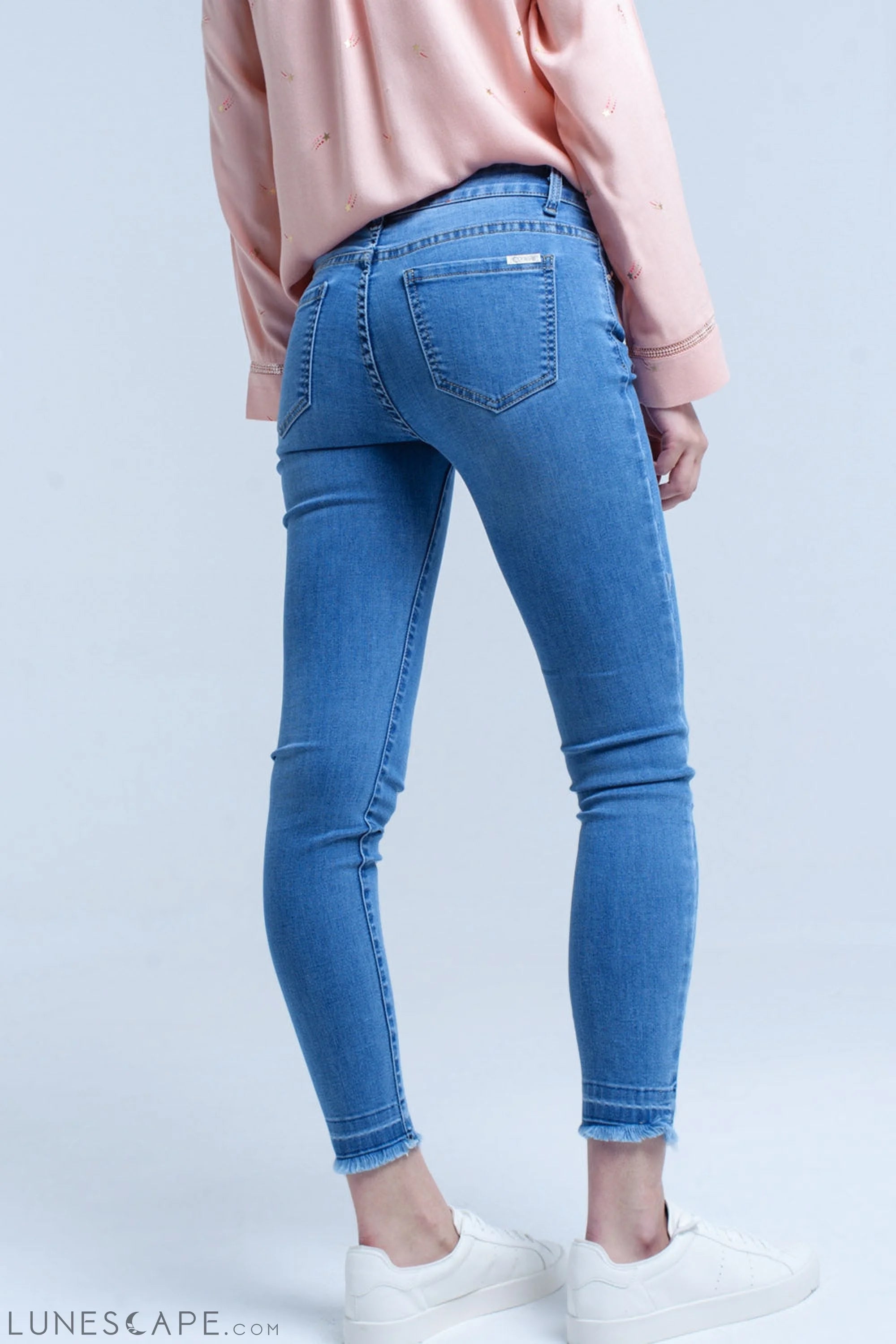 Two Tone Denim Jean LUNESCAPE