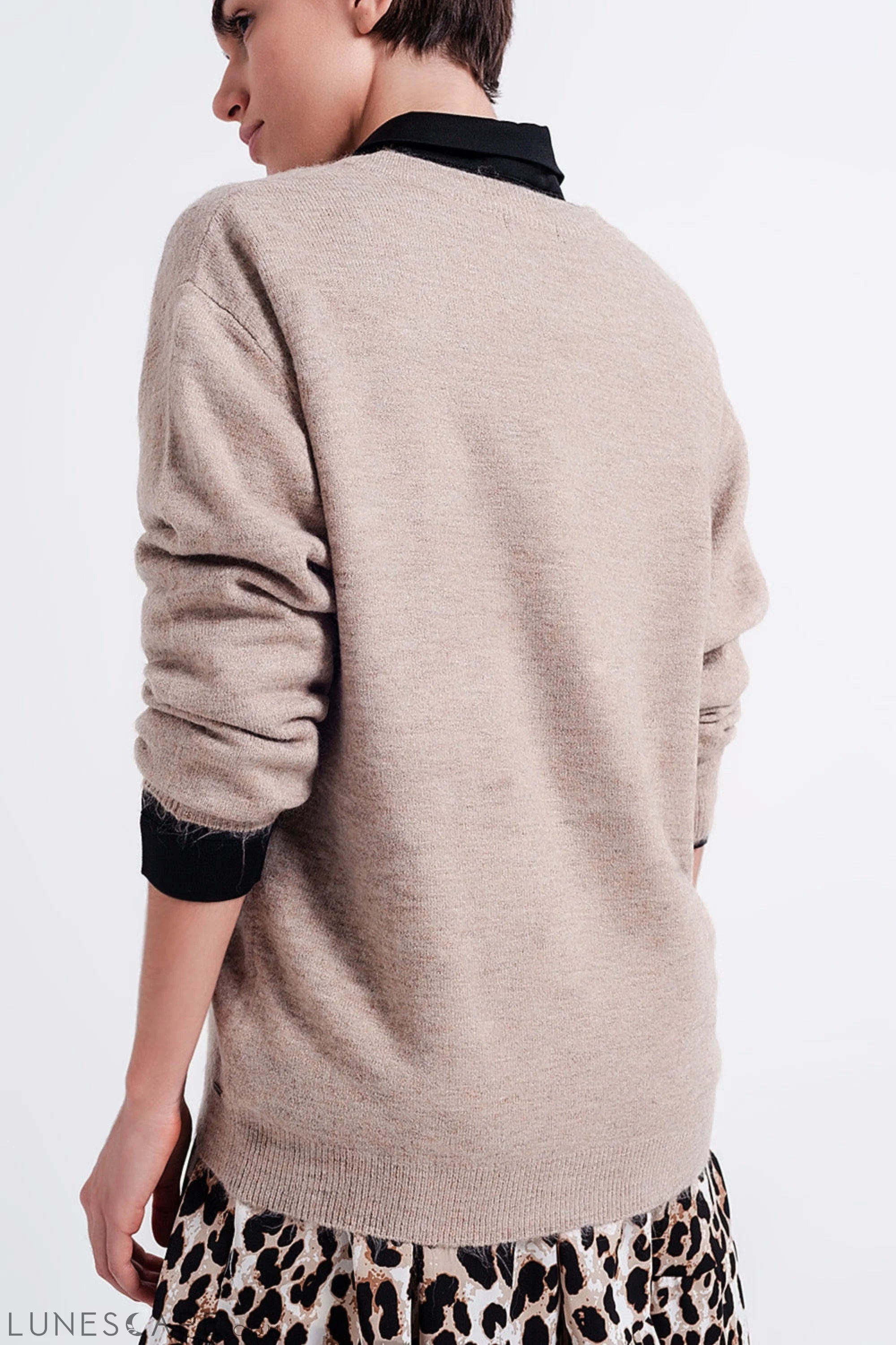 V Neck Jumper in Brown LUNESCAPE