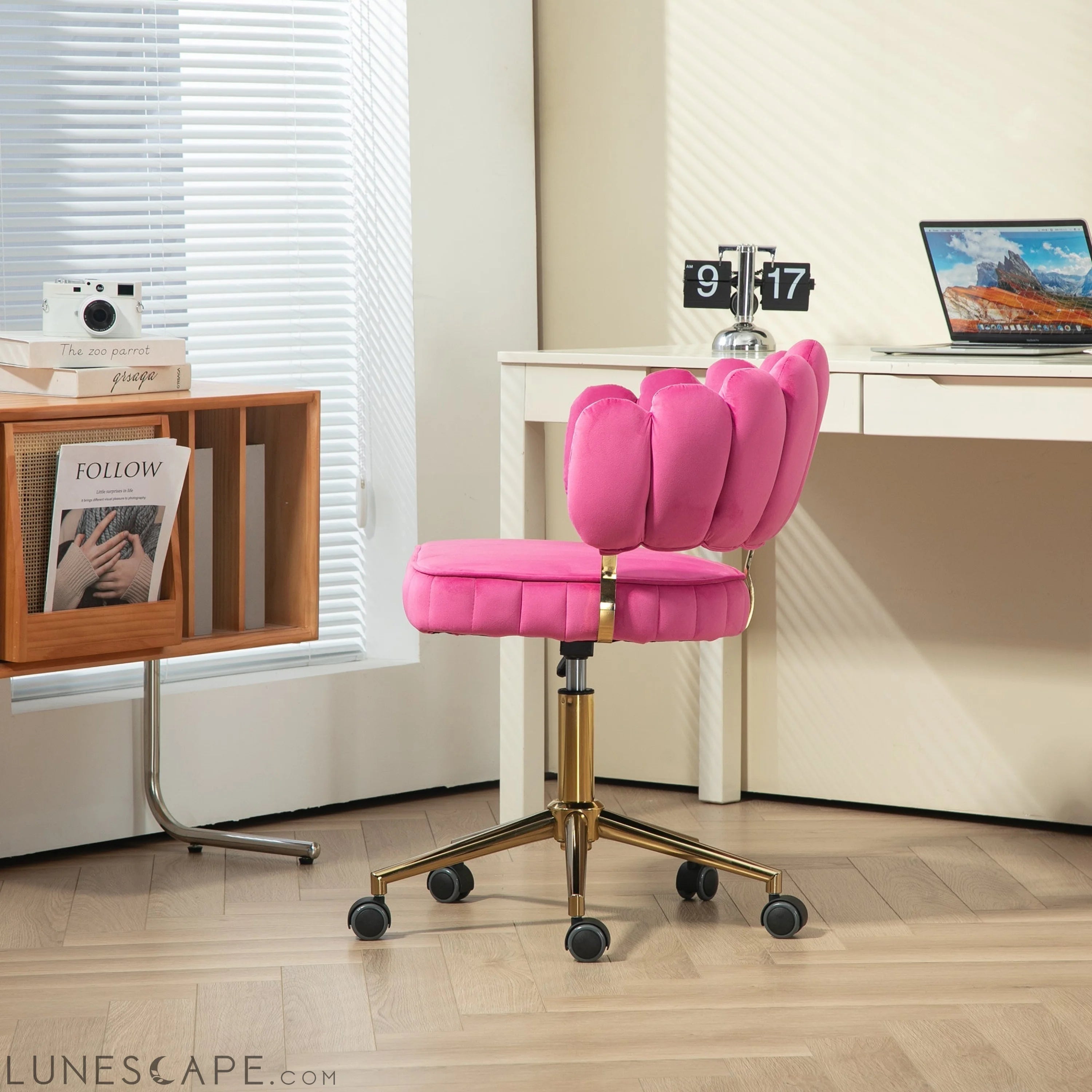 Velvet Home Office Desk Chair, Modern Cute Computer Chair, Wheels LUNESCAPE