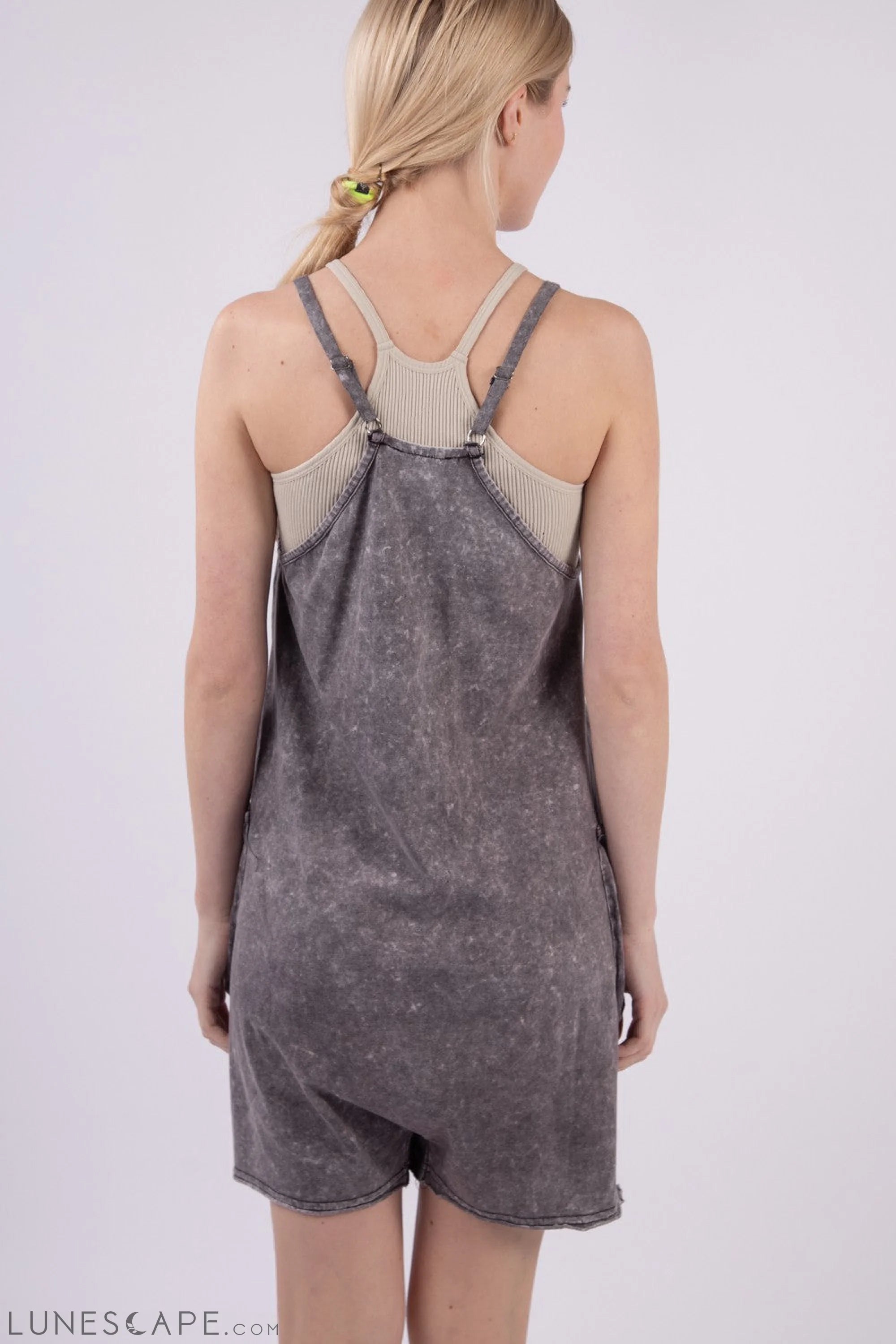 VERY J V-Neck Sleeveless Washed Romper LUNESCAPE
