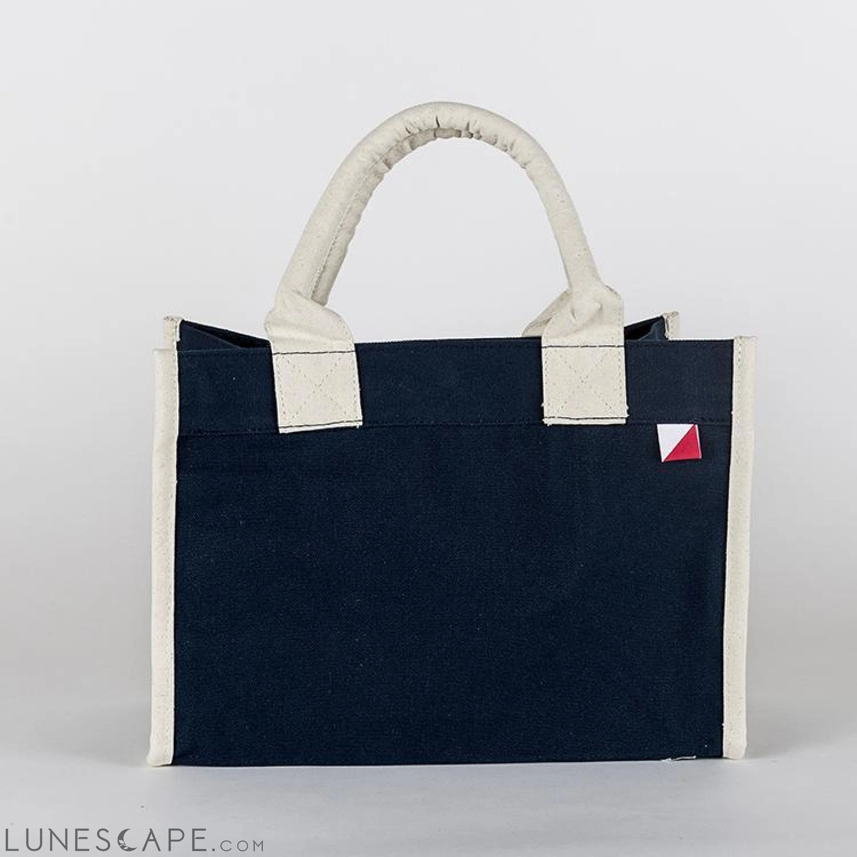 Village Tote LUNESCAPE