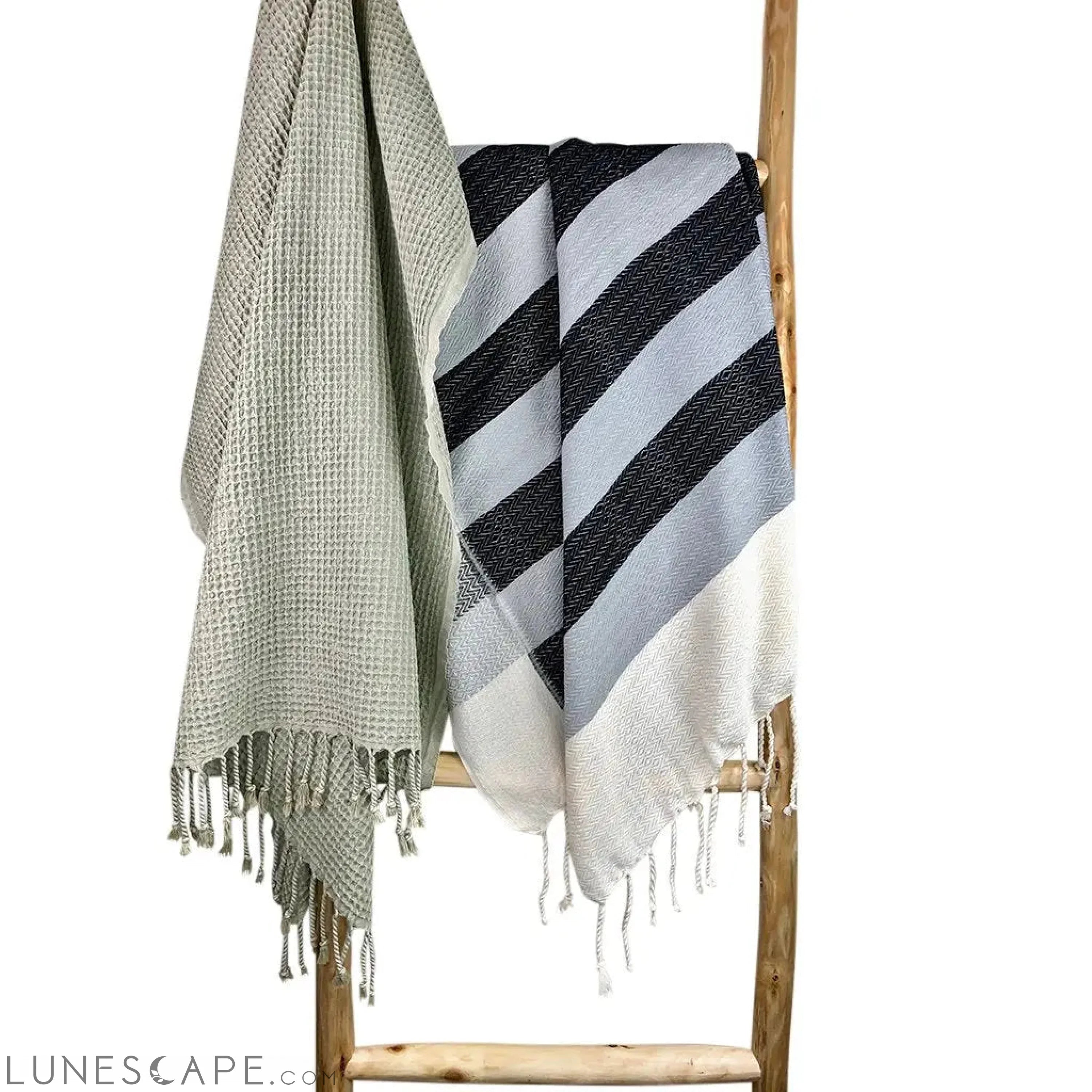 Waffle Weave Turkish Towel LUNESCAPE