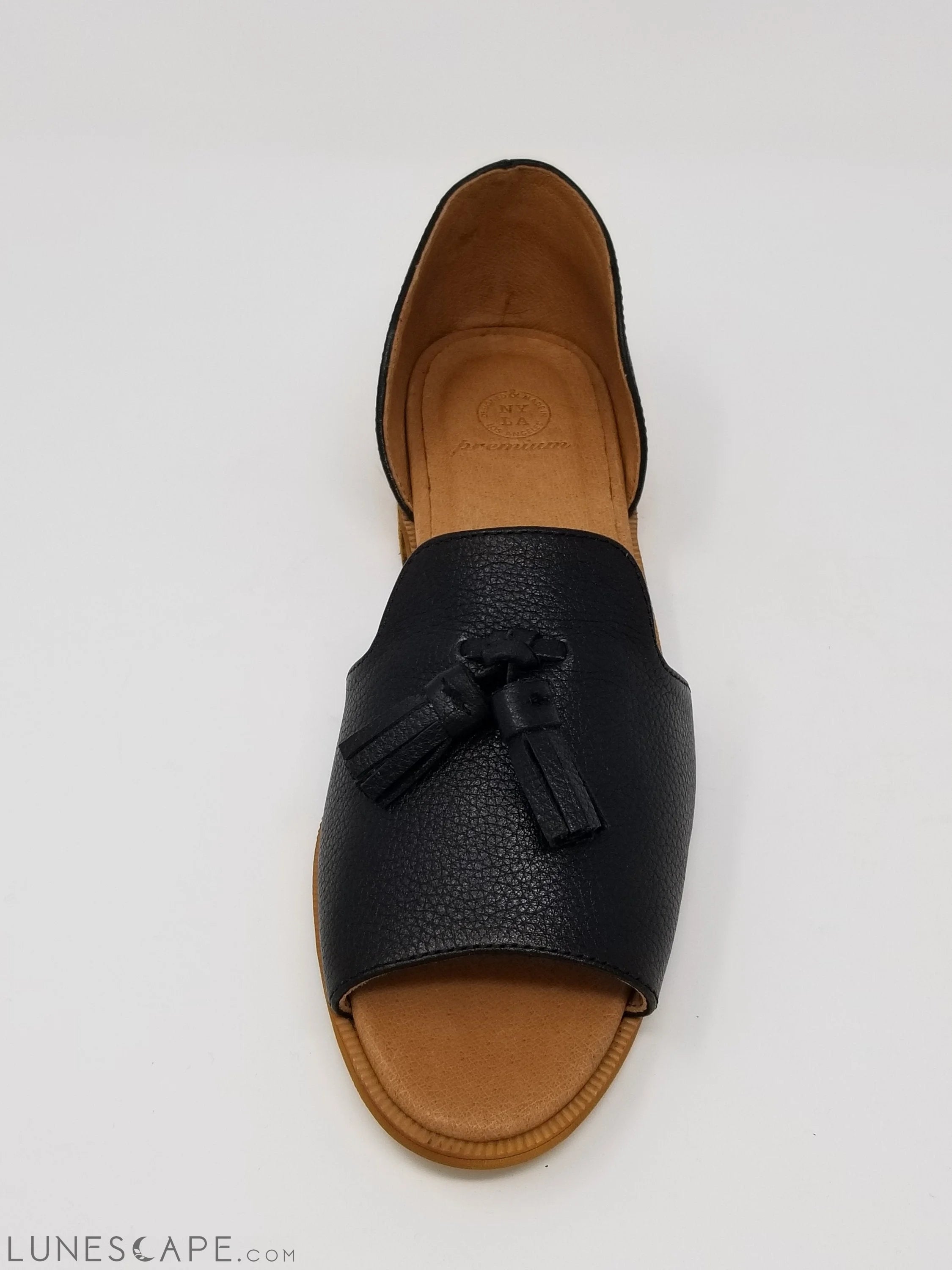 Westlake Open-Toed Flat Tassel Sandals LUNESCAPE