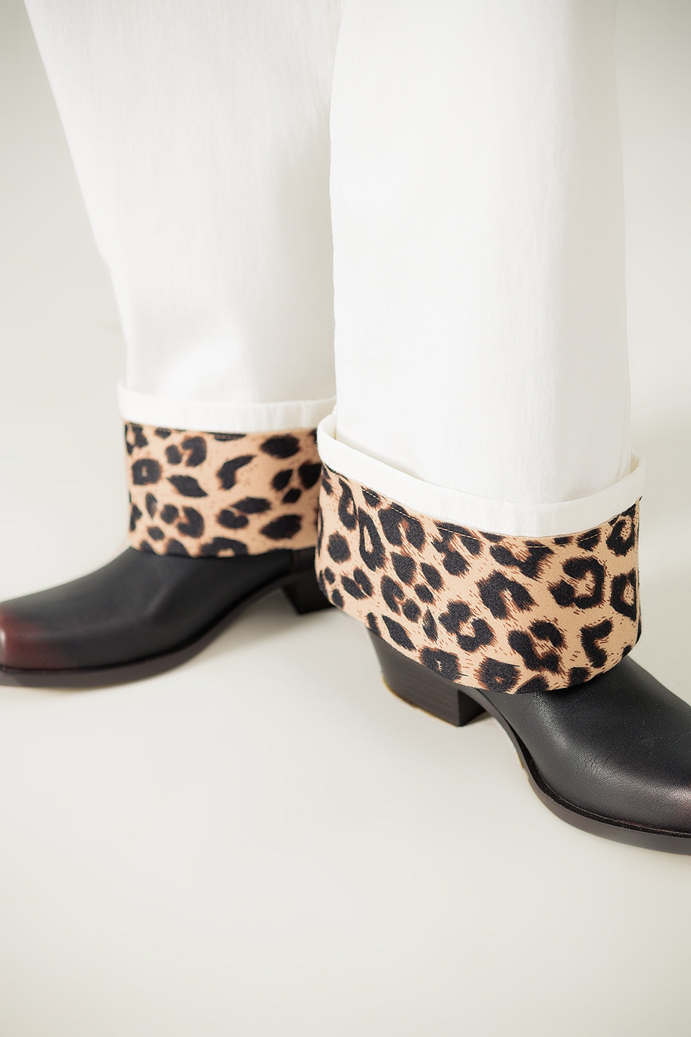 Wide Leg Cream Pants With Leopard Print at the Bottom LUNESCAPE