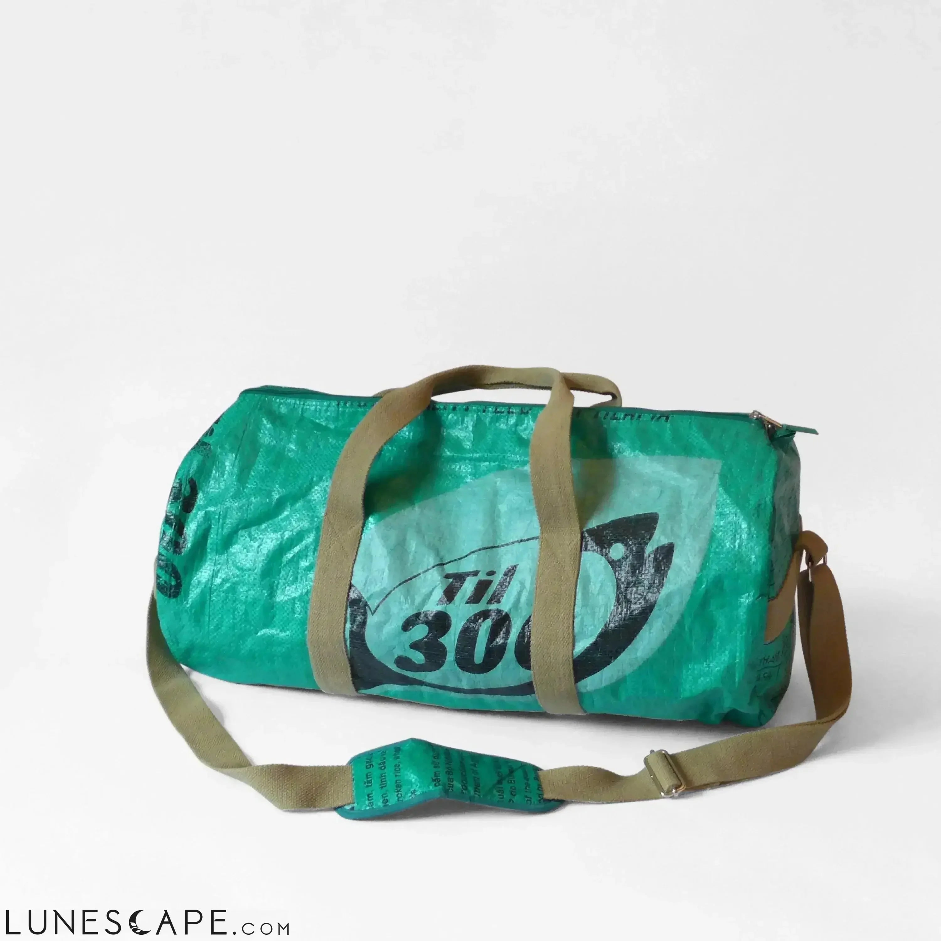 XL Sporty Duffel - Green LUNESCAPE